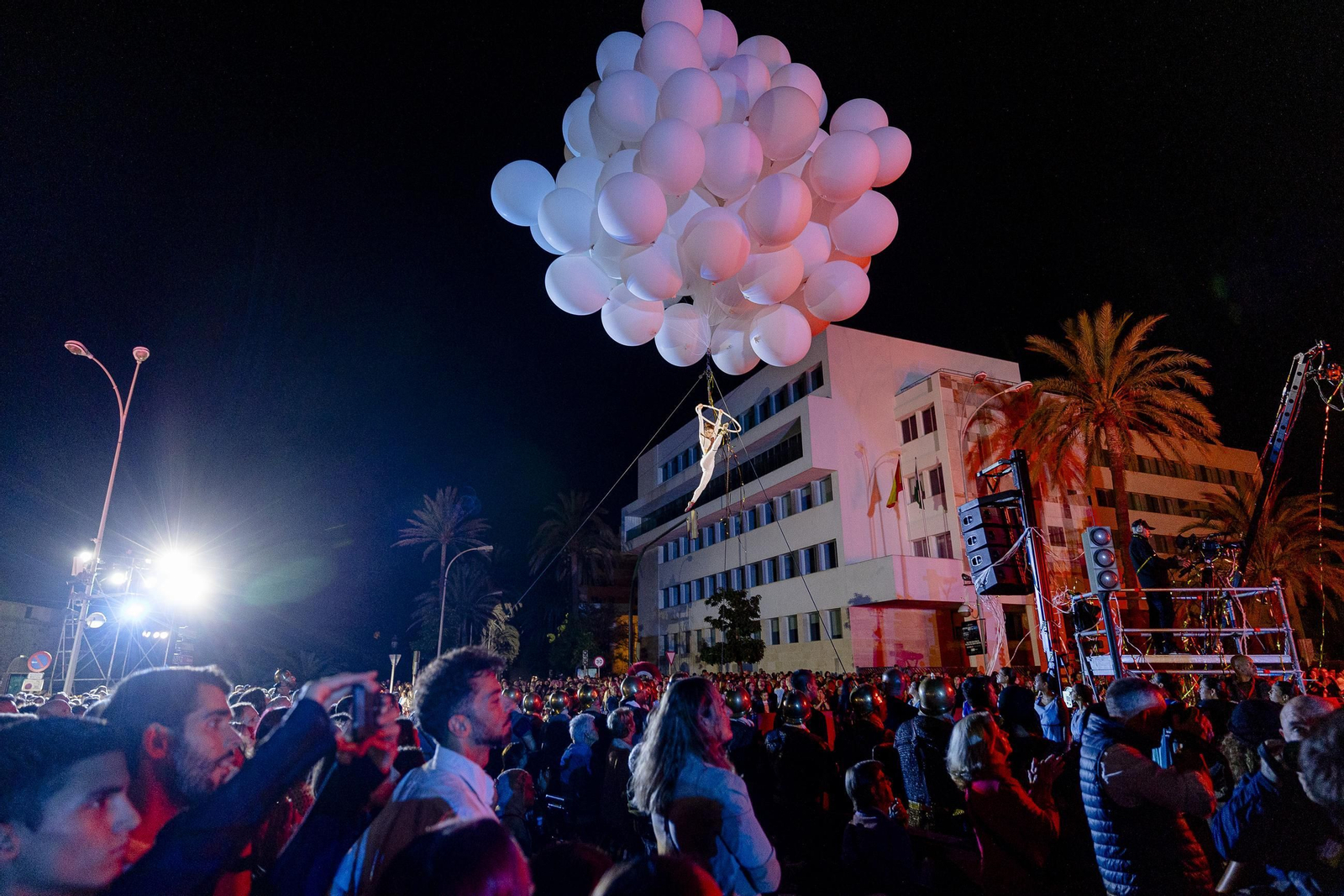Las imágenes de "Foedus, Gaditanorum", el espectáculo de clausura del festival Cádiz Romana en las Puertas de Tierra