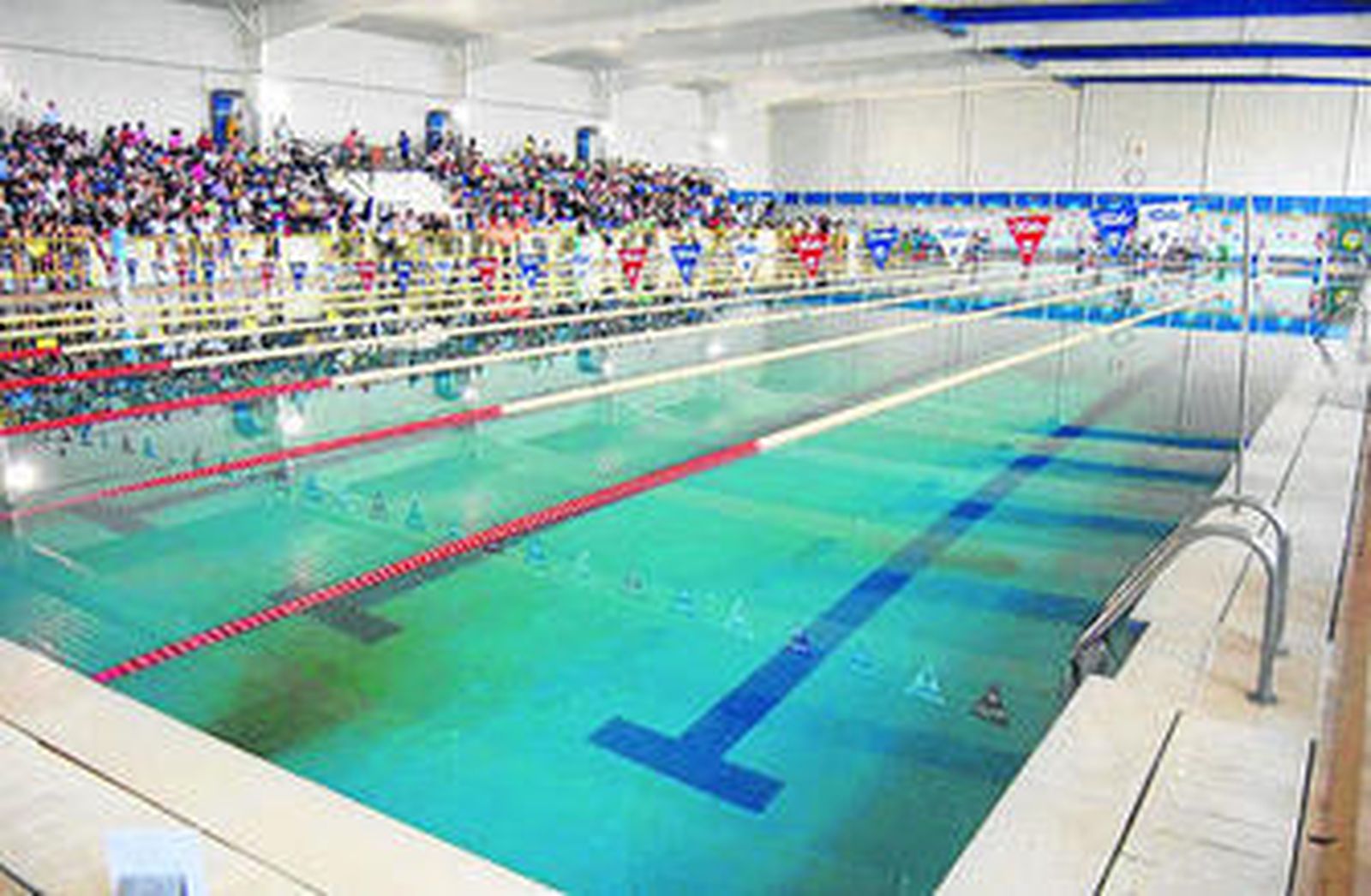 Una nutrida representación de La Isla estará presente hoy en Jerez.