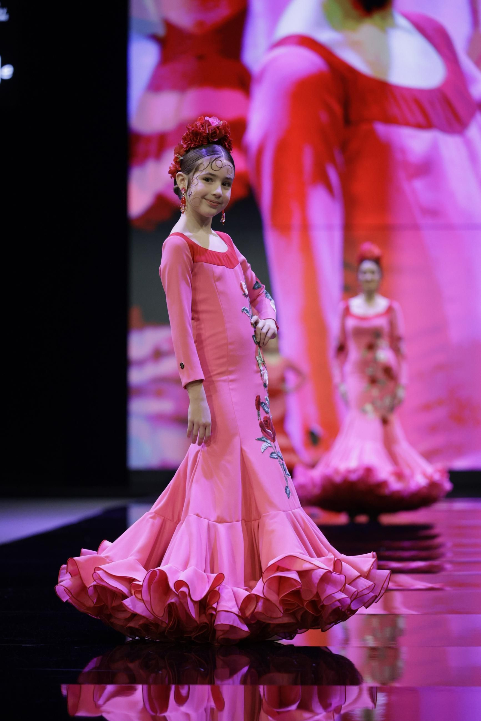 Desfile de Sara de Benítez en SIMOF 2025, todas las fotos