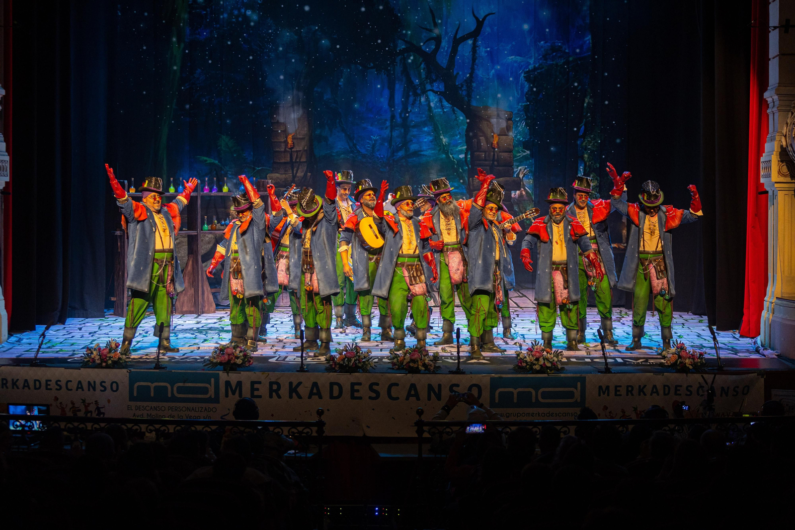 Imágenes de la sesión de este jueves en el Gran Teatro del Carnaval Colombino.