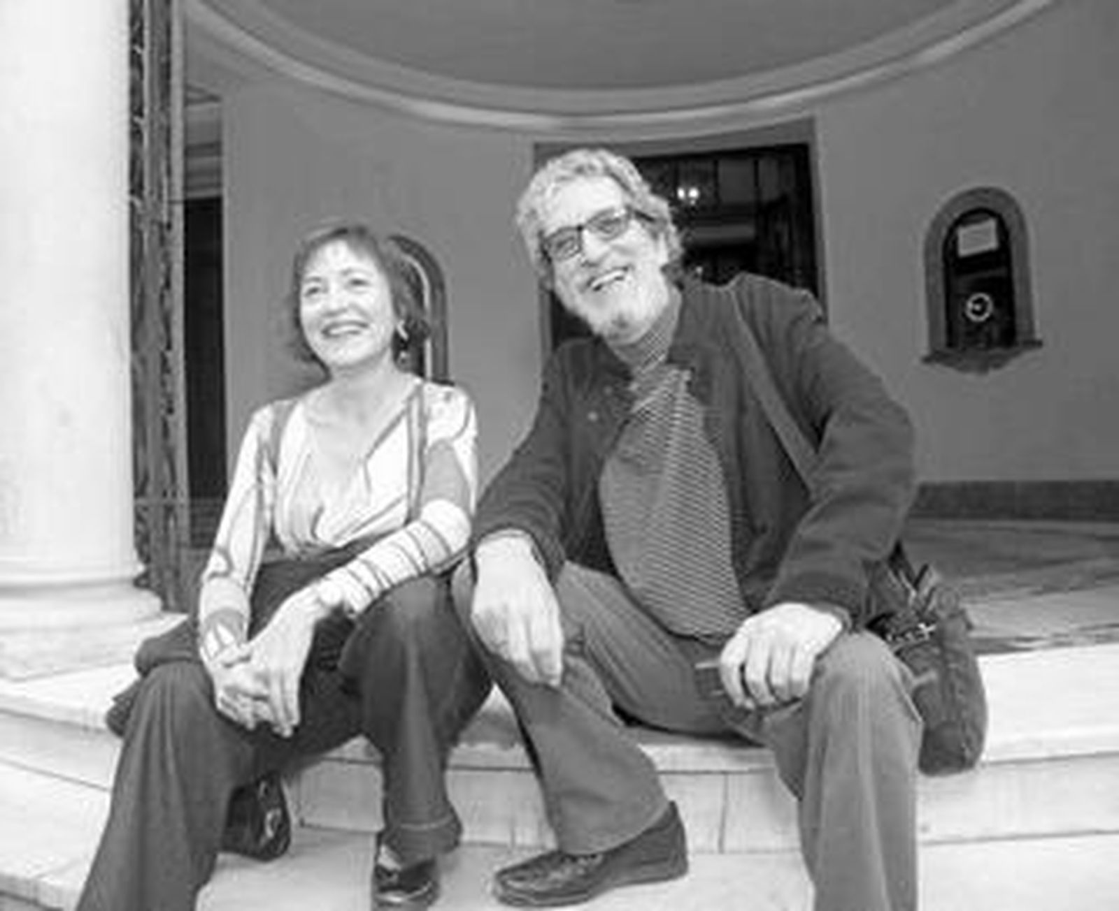 Cristina Yáñez (la Reina de Inglaterra) junto a Álvarez-Ossorio.