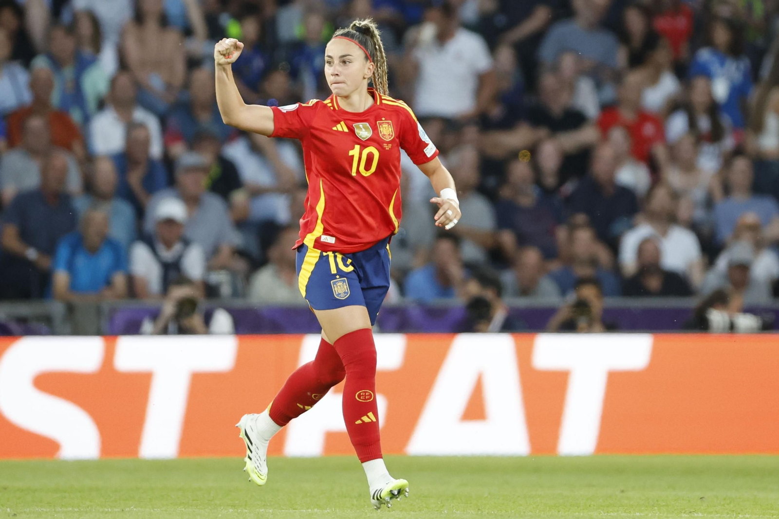 Las fotos del Italia - España de la Eurocopa femenina