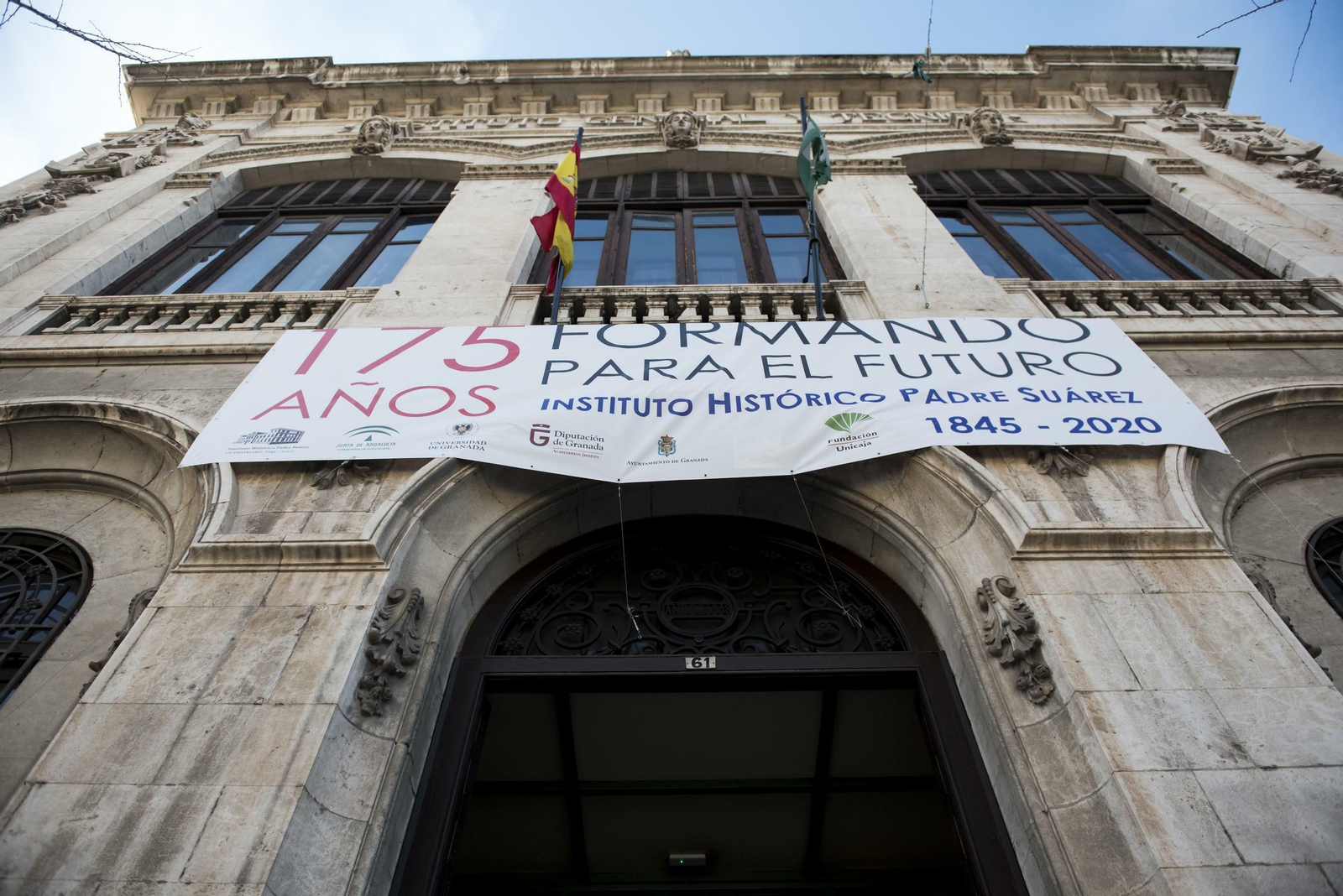 Granada pide a la Junta la medalla de Andalucía para el IES Padre Suárez