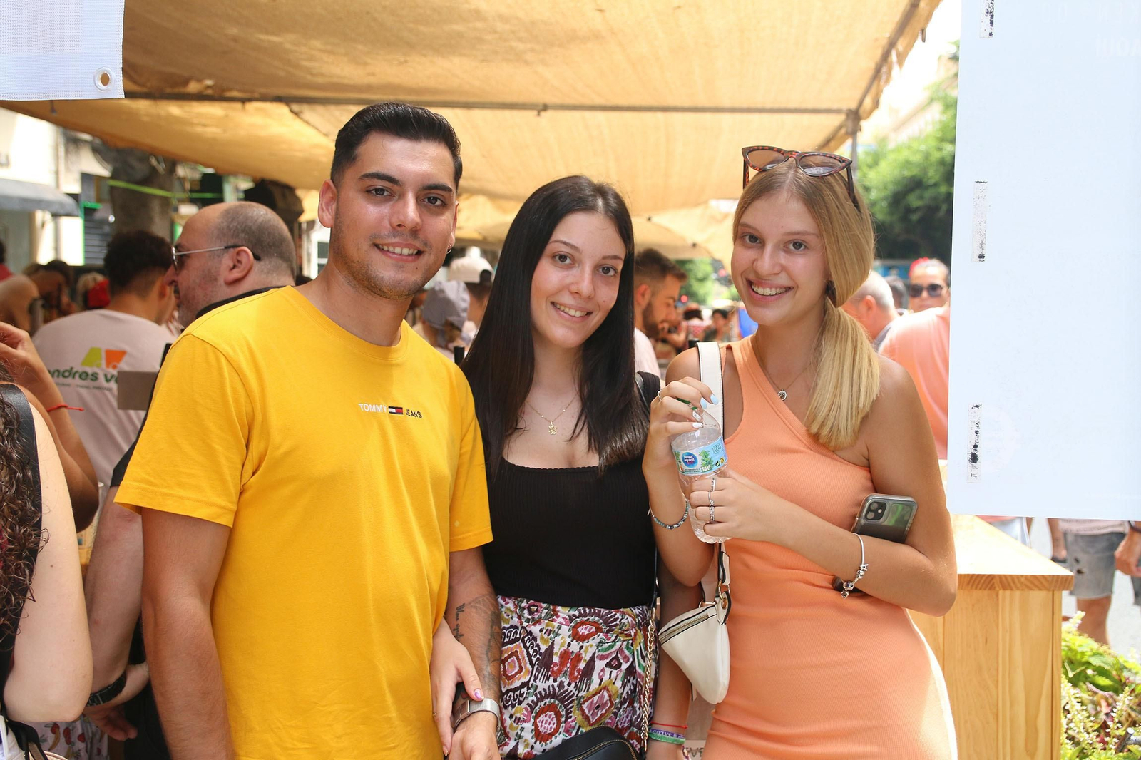 Diversión a chorros en este jueves de Feria de Mediodía