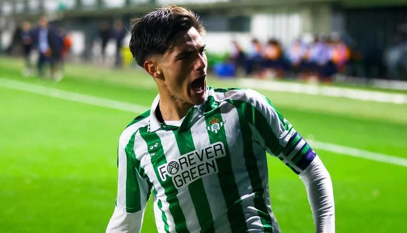 Morante festeja un gol durante la presente temporada.