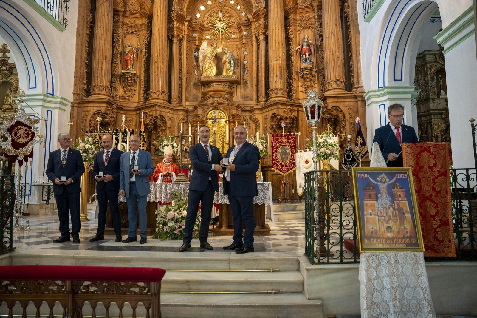 Eucaristía y procesión de Exaltación de la Cruz en la localidad de Vélez-Rubio
