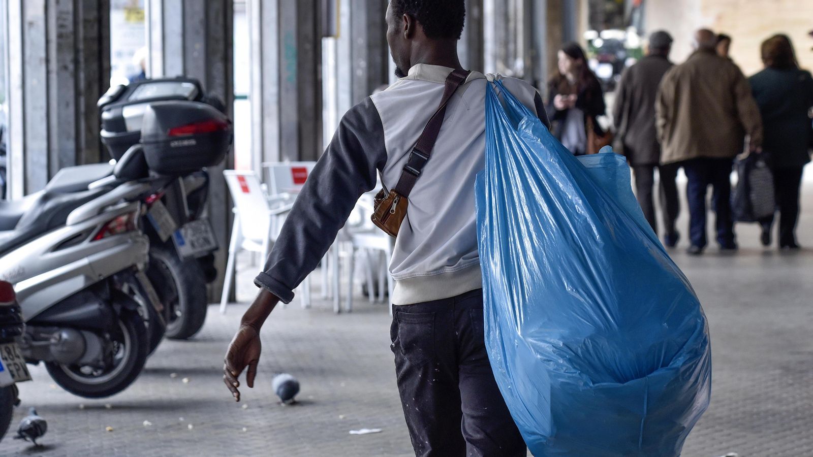 Los extranjeros suponen casi la mitad de las personas sin hogar.