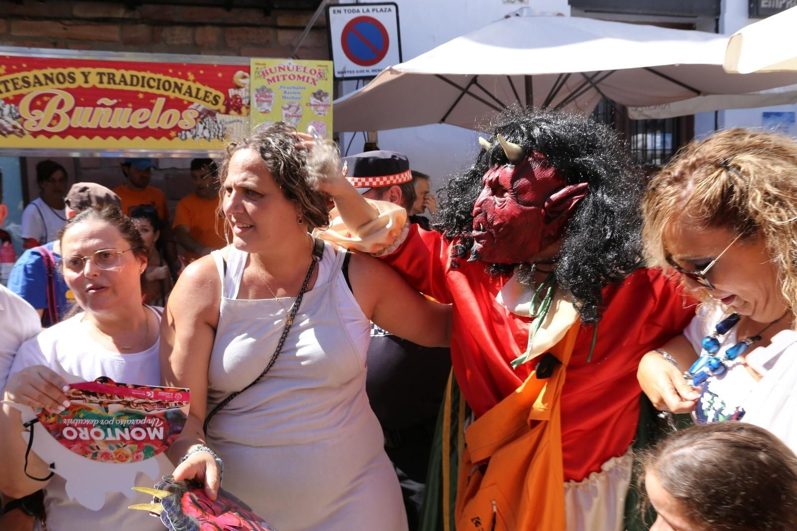 Las mejores imágenes de la fiesta de la Diablilla en Montoro: sustos, diversión y un espectacular tobogán gigante