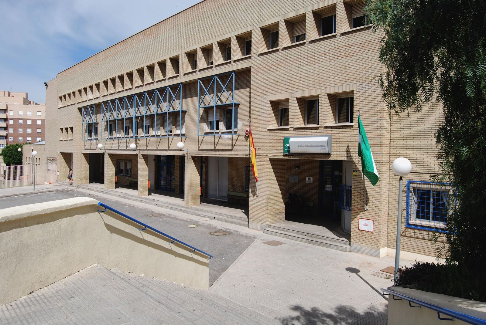 IES Albaida de Almería capita, uno de los centros que participa en el ciber concurso de la Guardia Civil en esta edición
