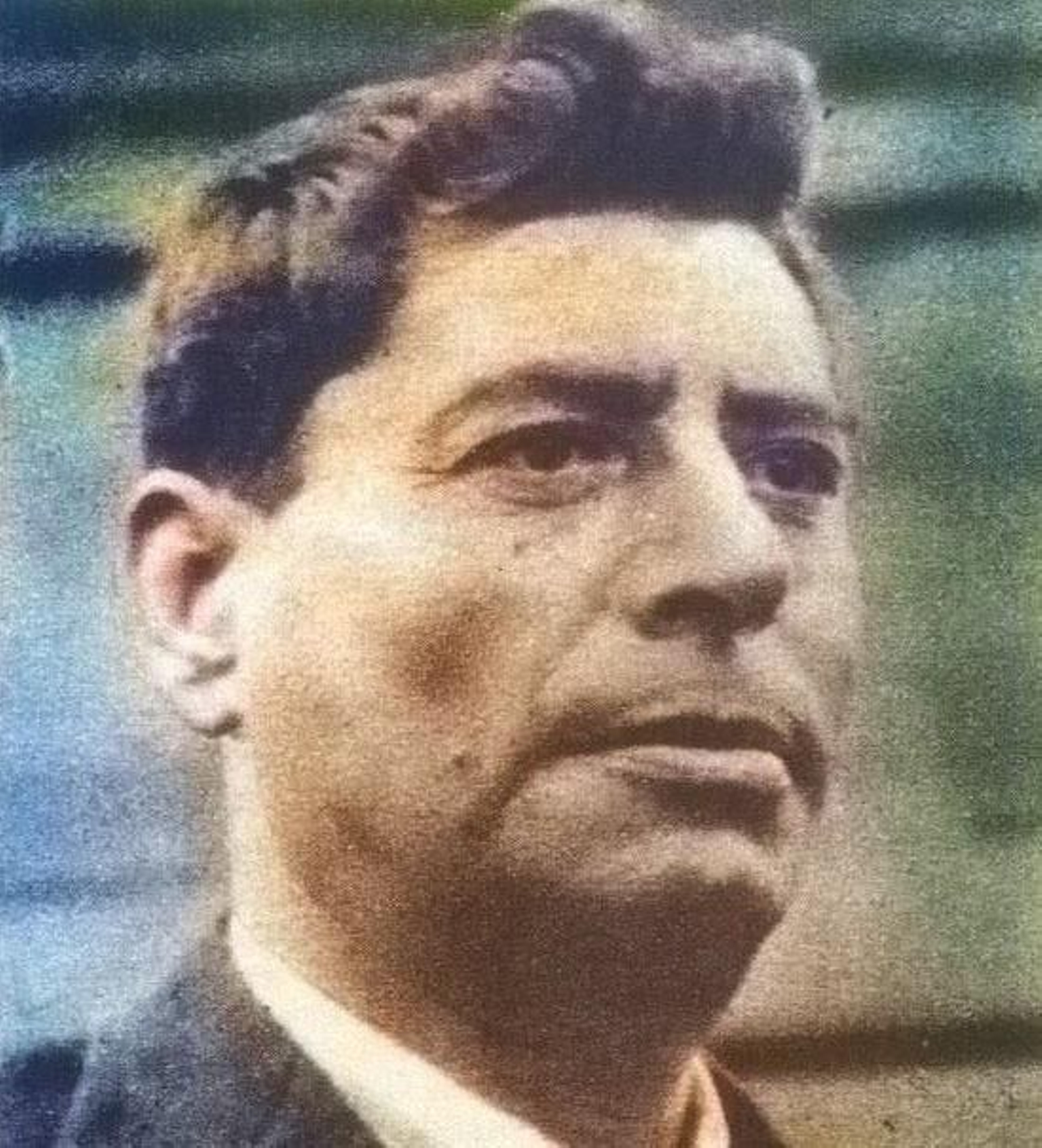 Manuel Torre (o Niño de Jerez), la figura consolidada del cante jondo en aquella época.