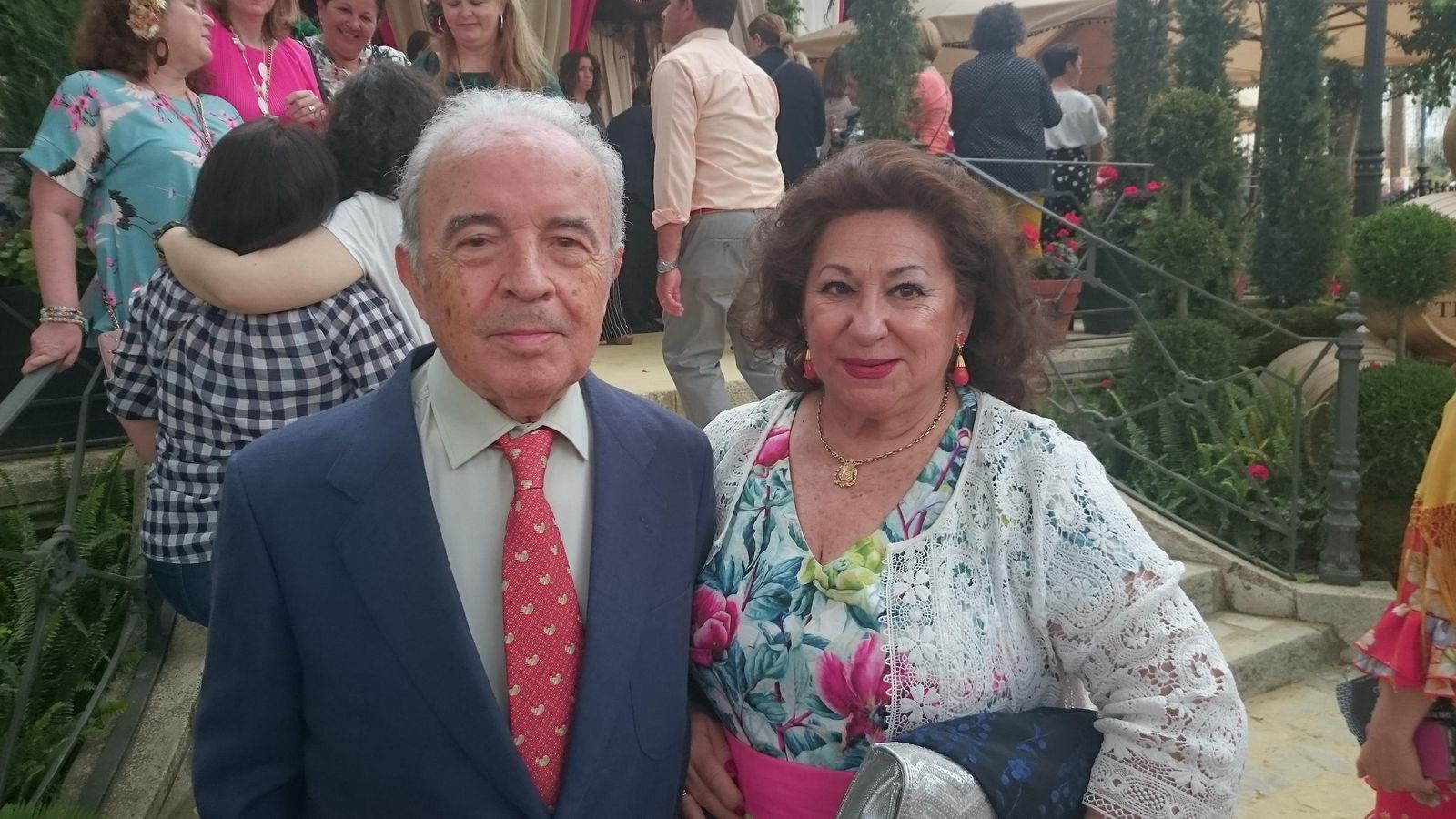 El flamencólogo Pepe Marín, con la cantaora María Vargas.