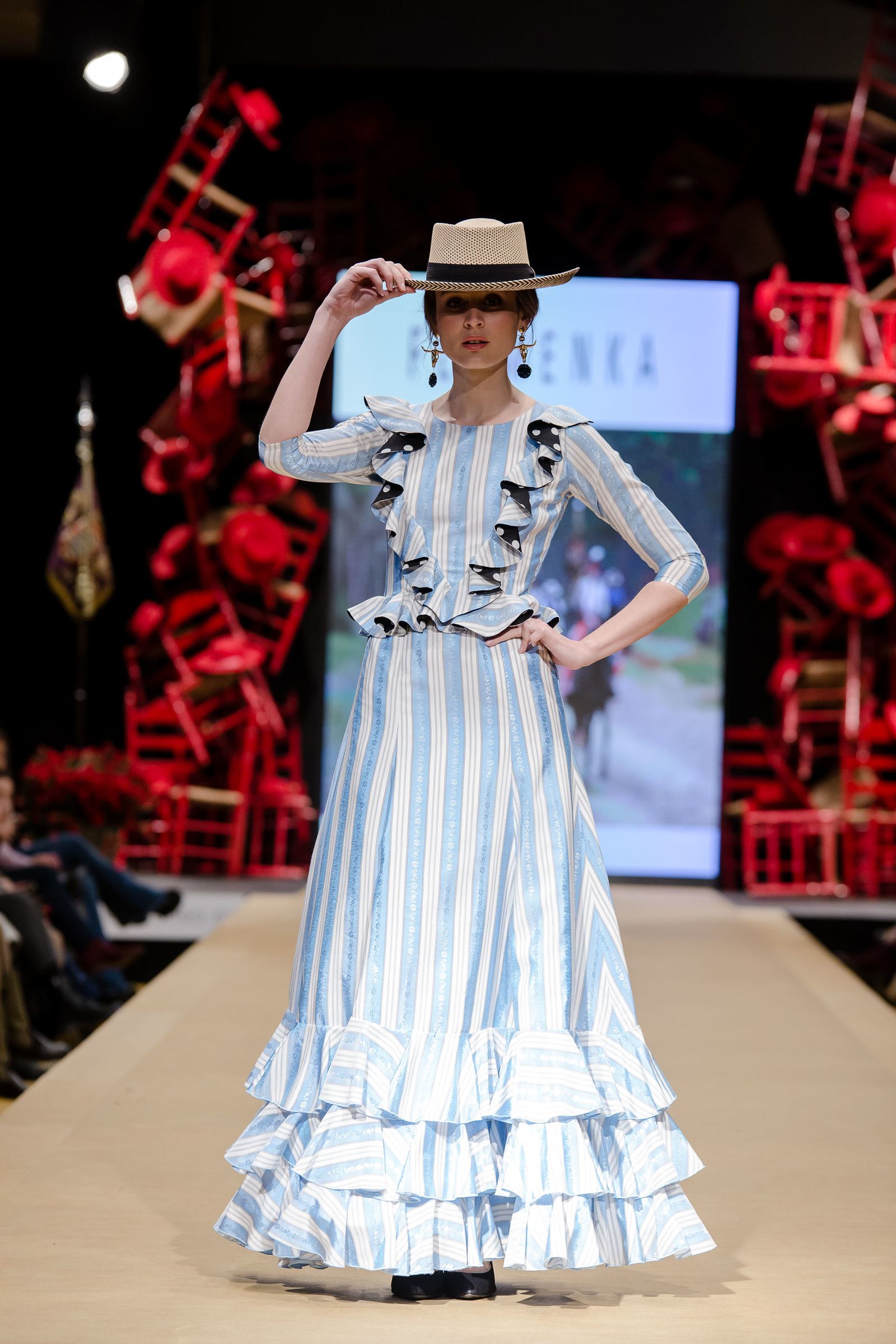 Pasarela Flamenca Jerez 2019: Real Hermandad del Rocío, el desfile benéfico en fotos
