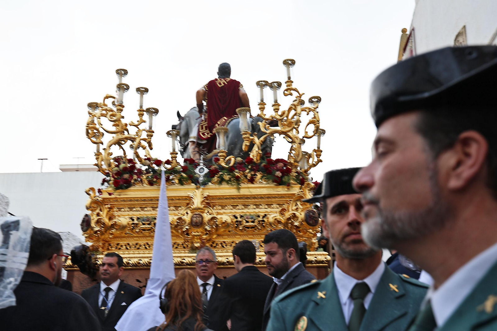 Las mejores imágenes del Martes Santo en Huelva: La Hermandad de La Lanzada
