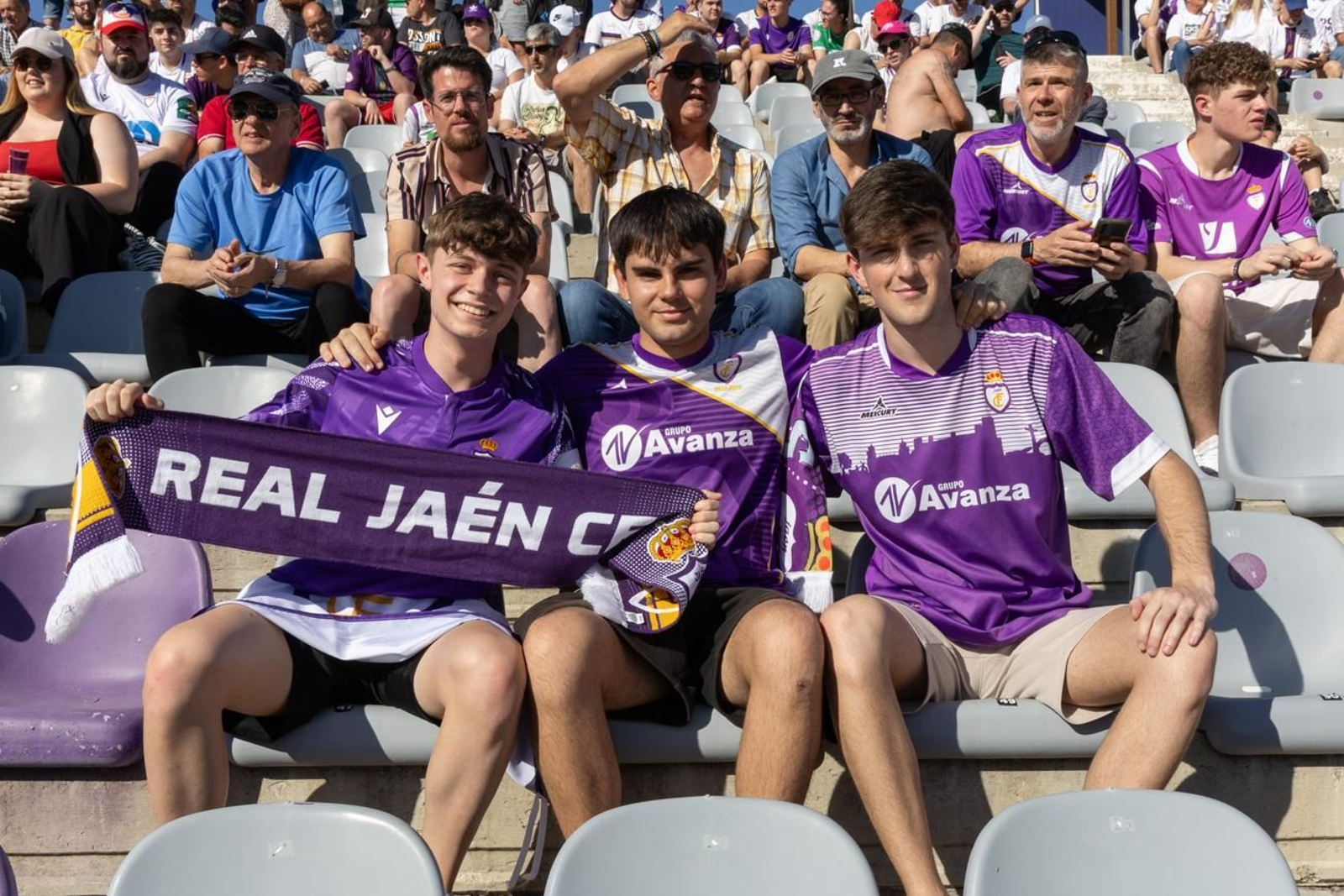 Las mejores imágenes del Real Jaén - CD Huétor Tájar Las mejores imágenes del Real Jaén - CD Huétor Tájar