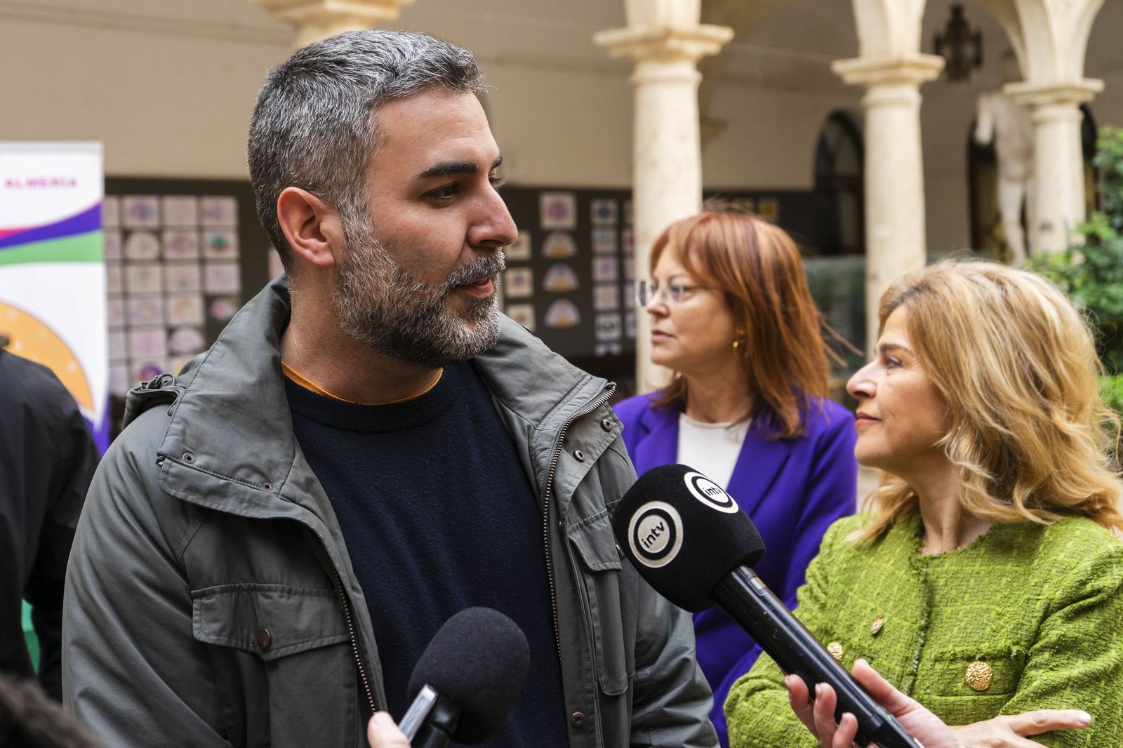 Las imágenes de los premios de la VII Edición del Concurso Intercentros 'Dale al Arte por la Igualdad'