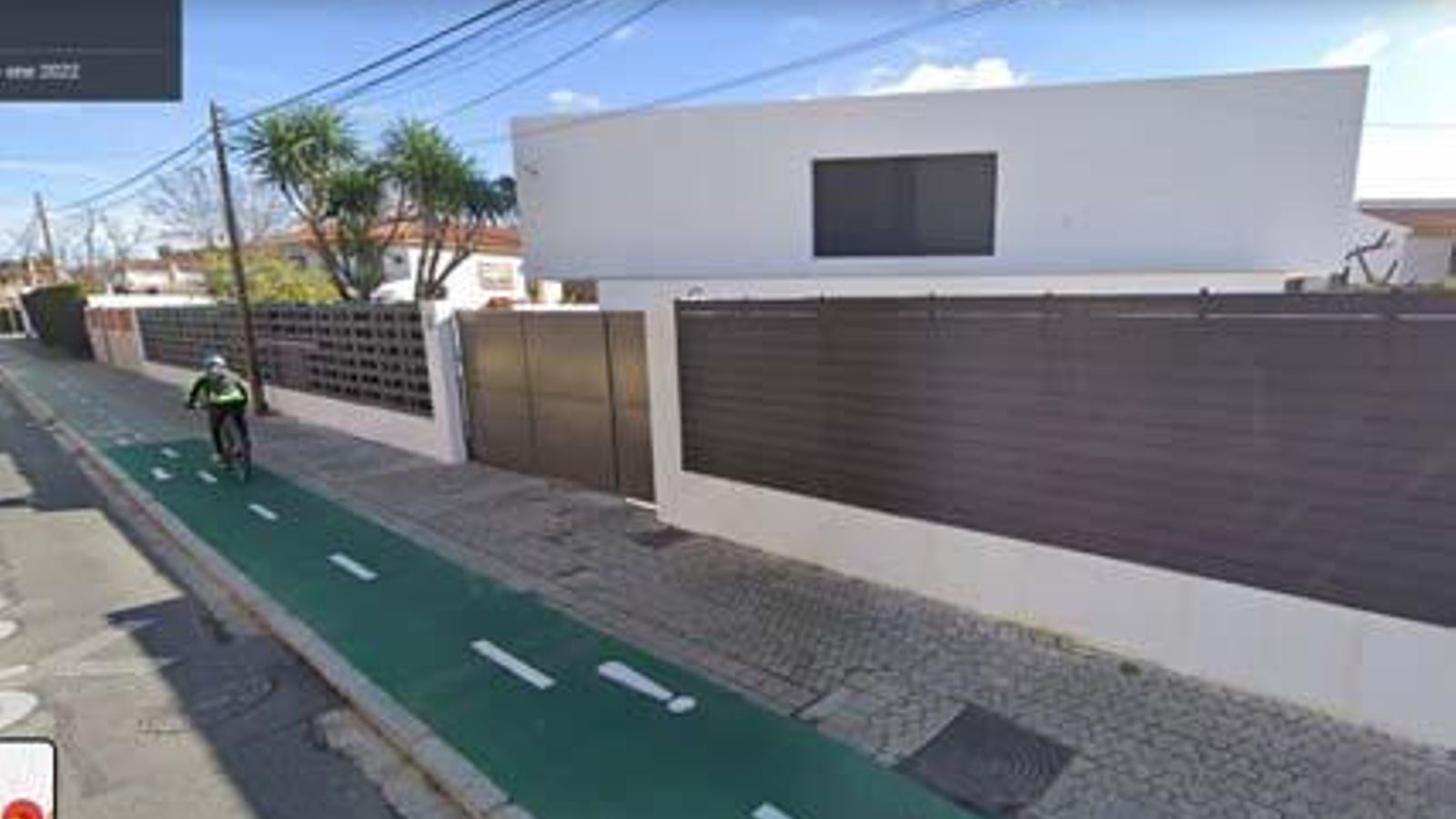 Estado en que ha quedado la parcela de C/Carabela Santa María 30 con la nueva edificación.