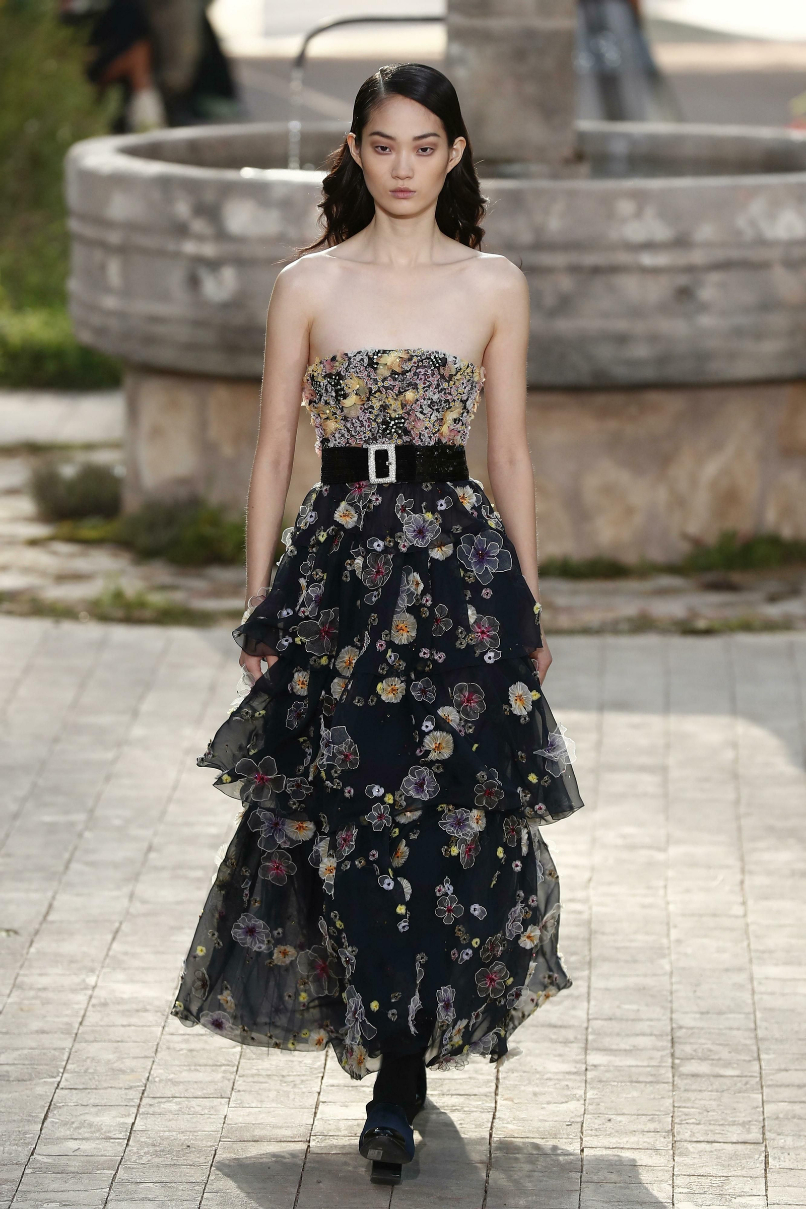 El desfile completo en fotos de Chanel el la Semana de la Alta Costura de París S/S 2020