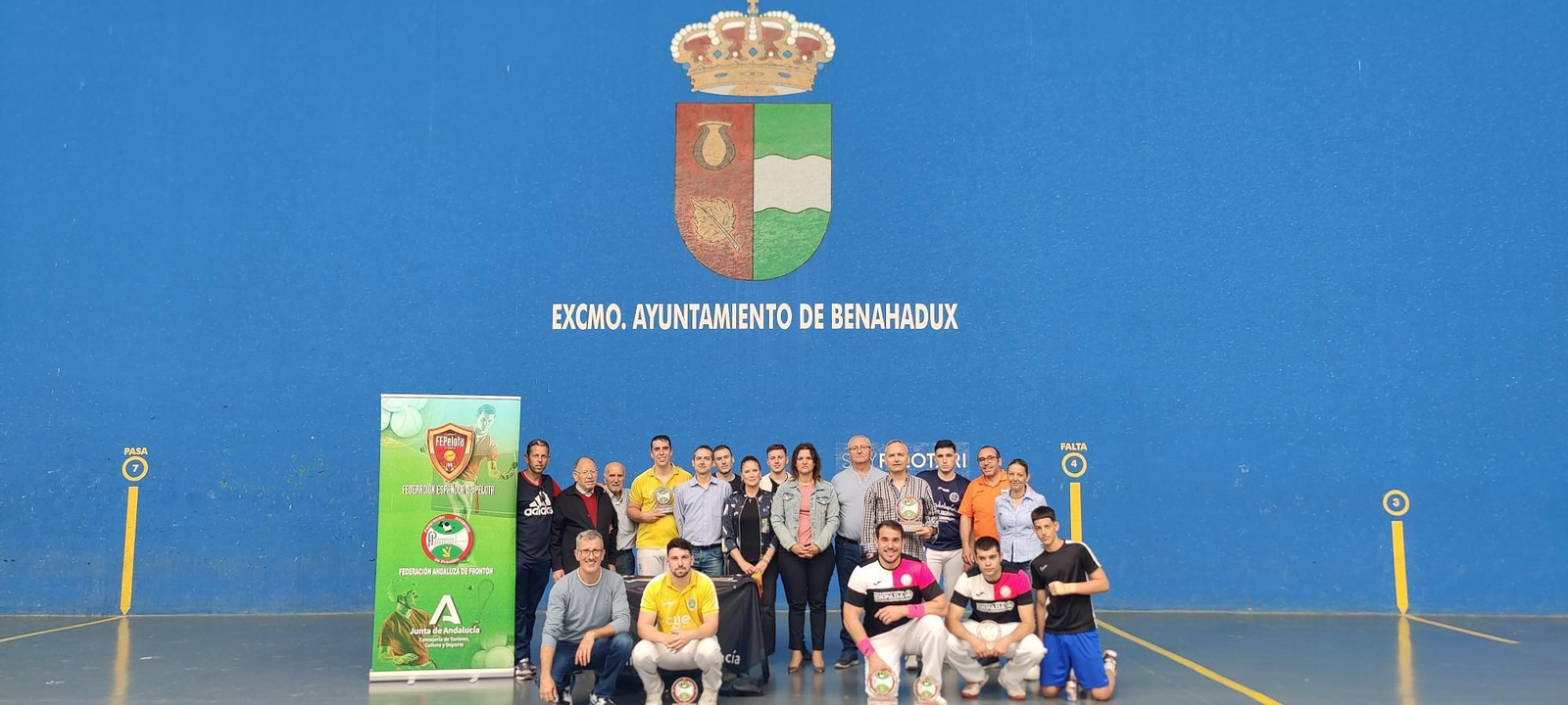 Foto de familia con los ganadores al término de la competición celebrada en la localidad almeriense de Benahadux. Foto de familia con los ganadores al término de la competición celebrada en la localidad almeriense de Benahadux.