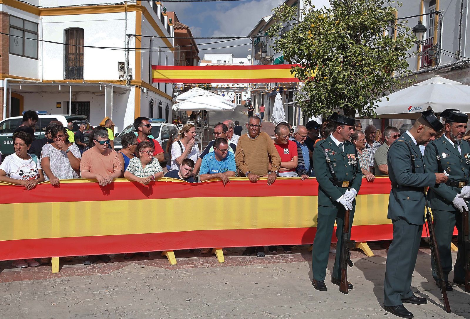 Fotos de la celebración de la Virgen del Pilar en Los Barrios