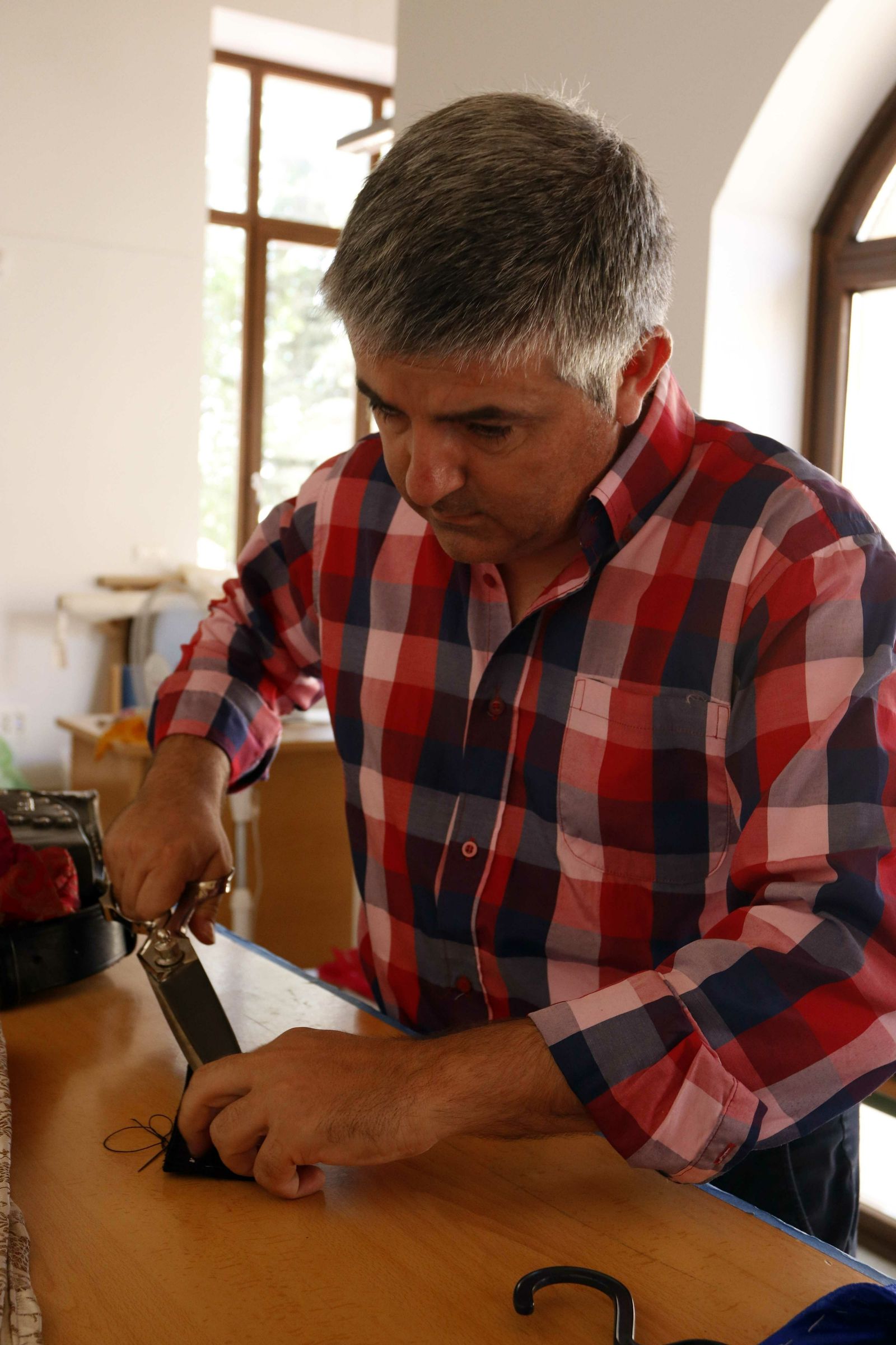 Fotogalería del taller de costura renacentista en Velez Blanco