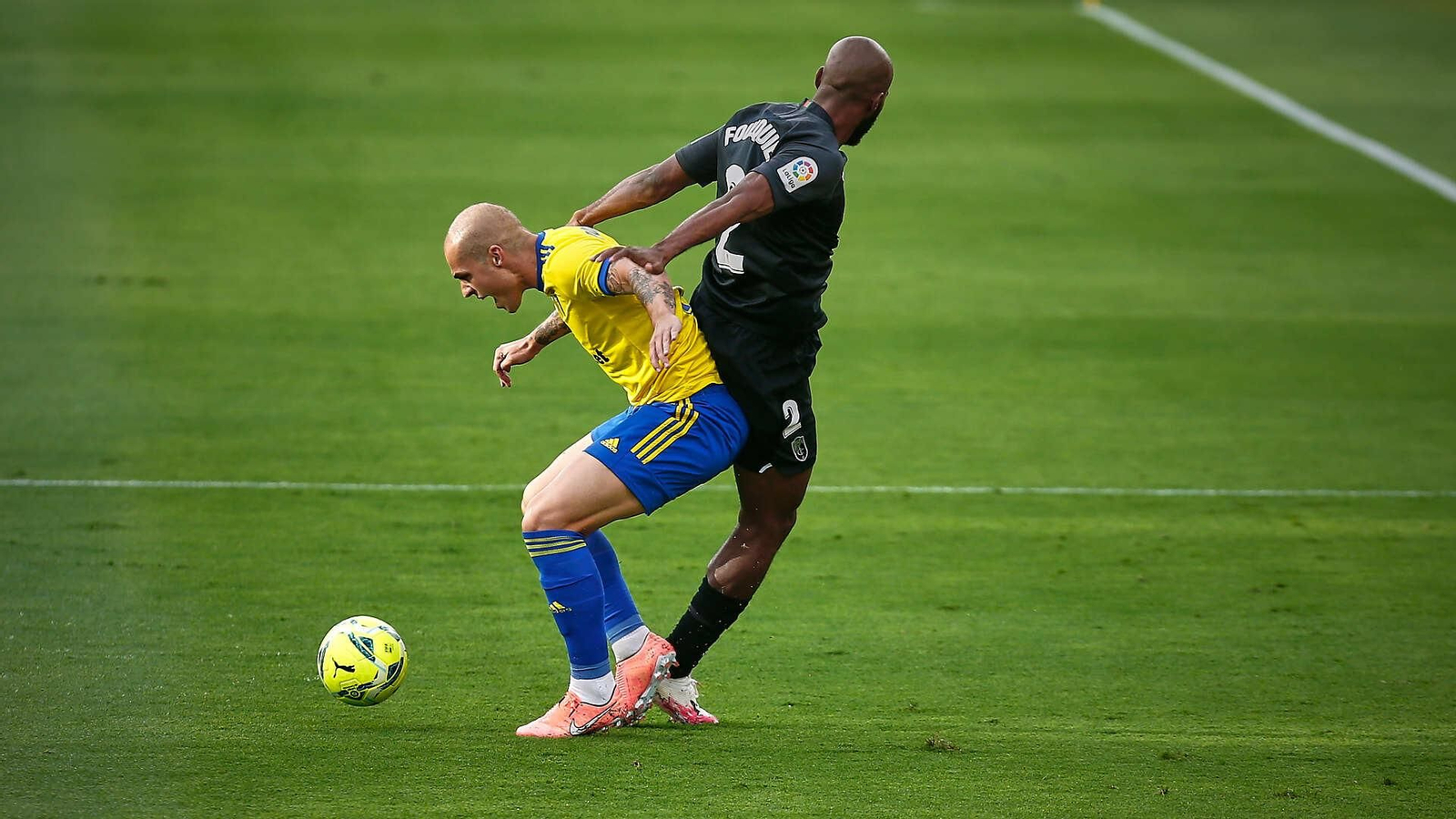 Partido de fútbol Cádiz CF - Granada Partido de fútbol Cádiz CF - Granada
