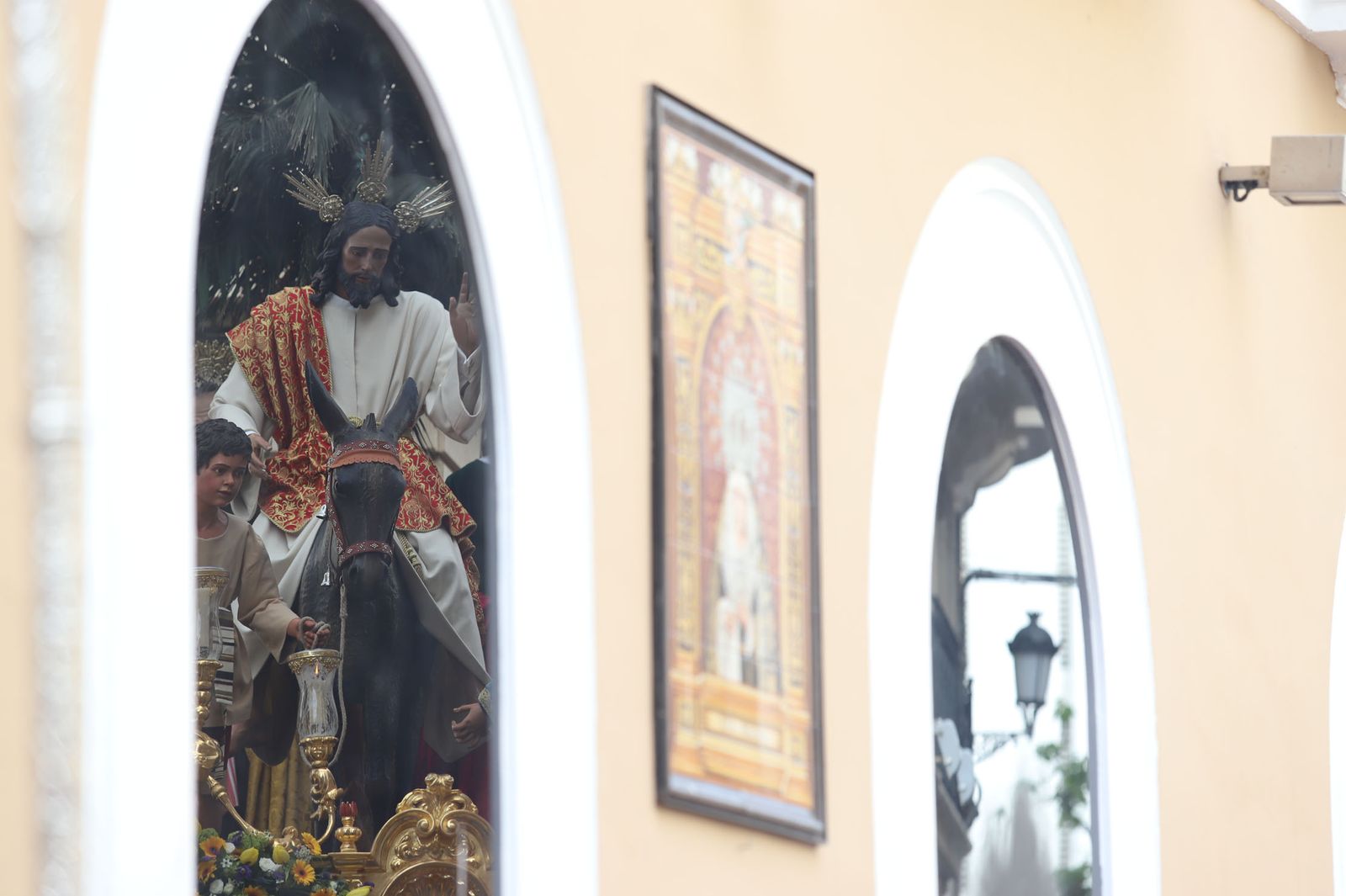 Las mejores imágenes de la hermandad de la Borriquita  de Huelva en el domingo de ramos 2019