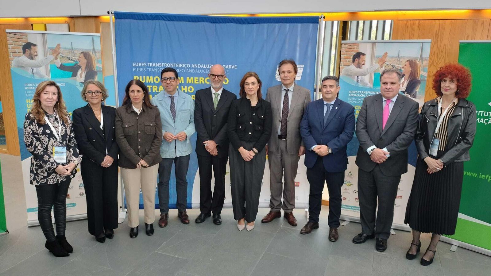Asistentes a las jornadas de clausura de la cuarta edición del proyecto Eures Transfronterizo Andalucía-Algarve 2022-24