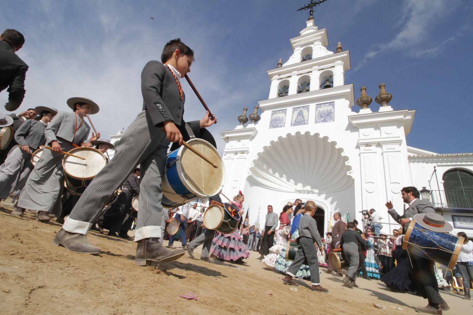 Imágenes de la presentación de la Hermandad de Emigrantes