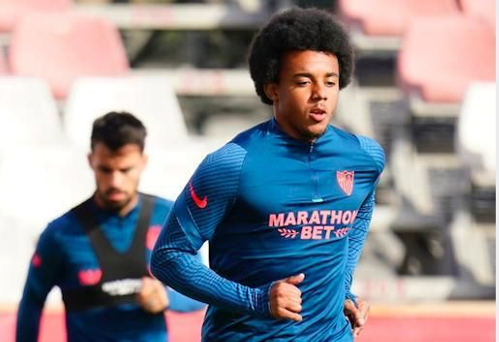 Koundé ya entrena en la ciudad deportiva.