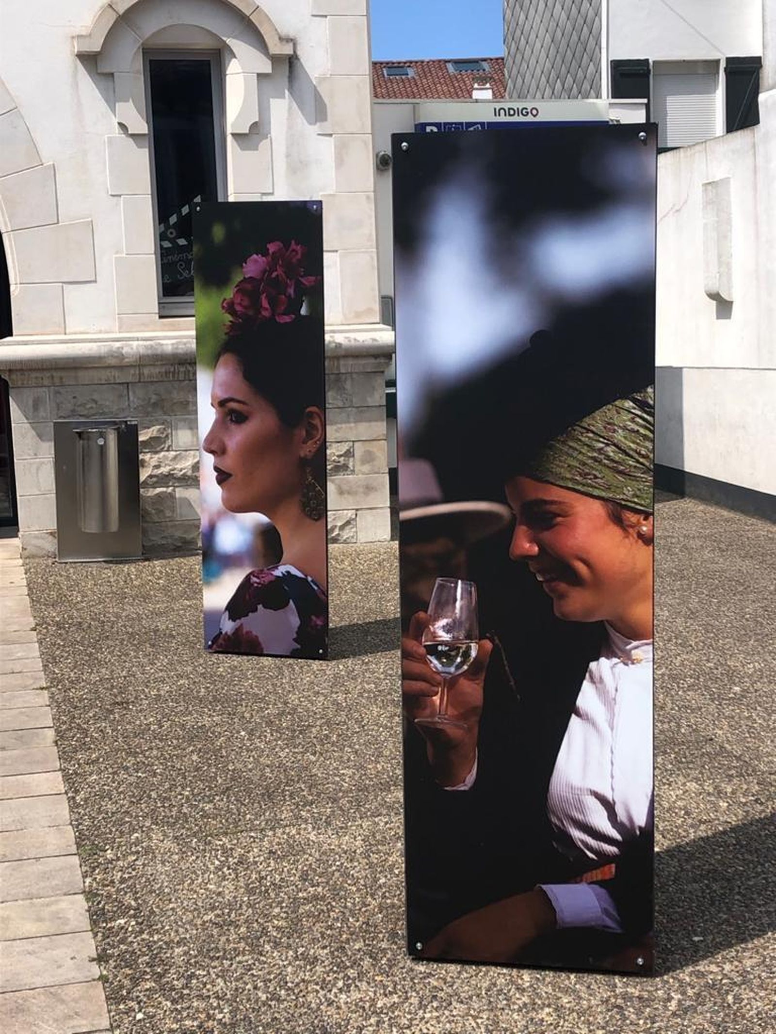 Imágenes de la exposición 'Color de Sevilla'.