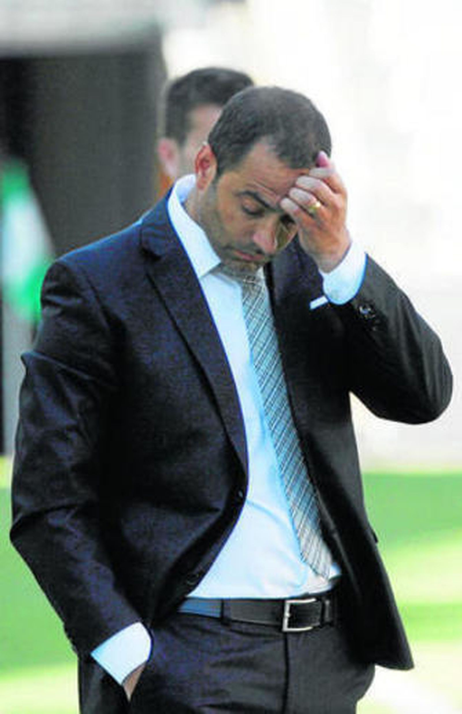 Esnáider no quiso ni mirar al campo en muchas fases del partido.