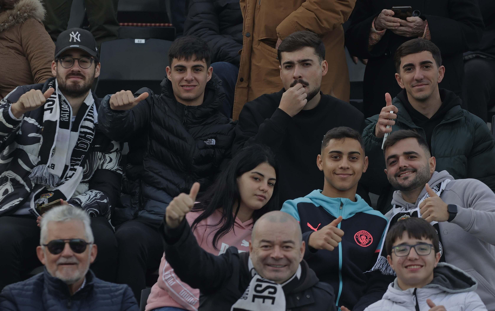 Búscate en el Ciudad de La Línea durante el Balona - Yeclano