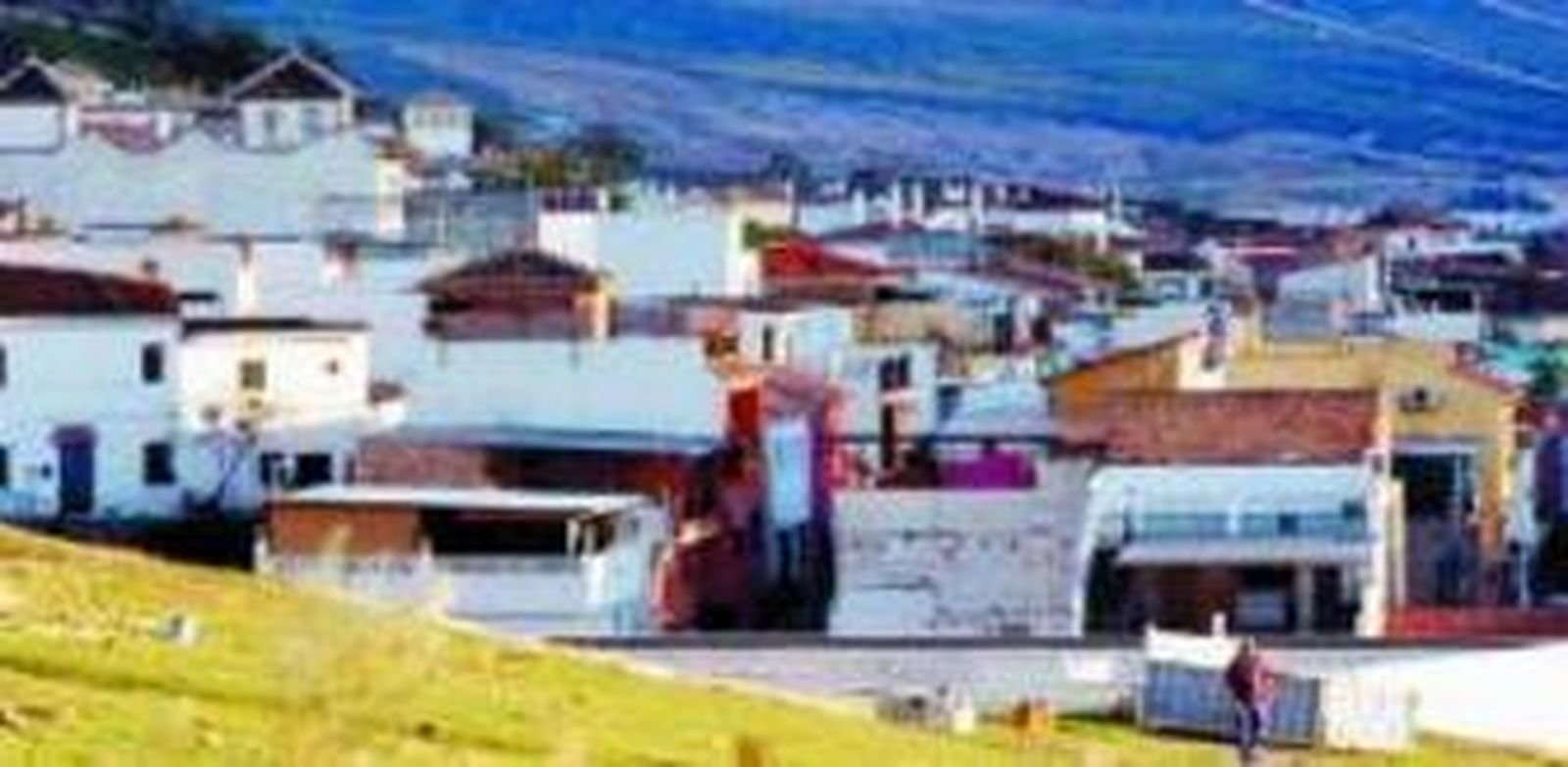 Un parque y un centro social en Haza Grande