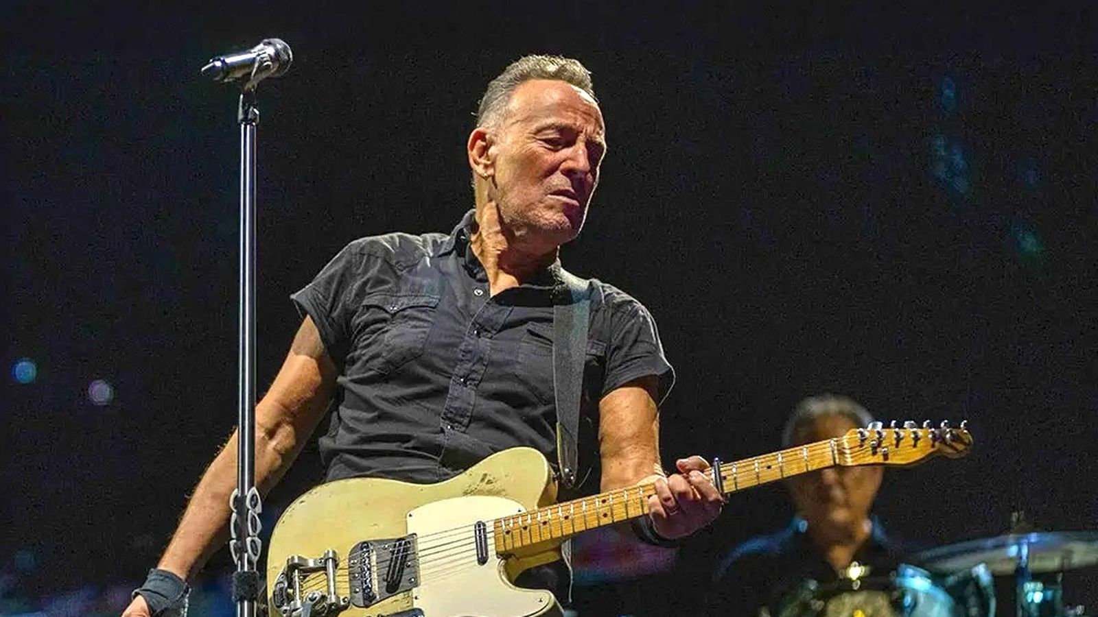 Bruce Springsteen en un concierto de su gira mundial 2023-2024.