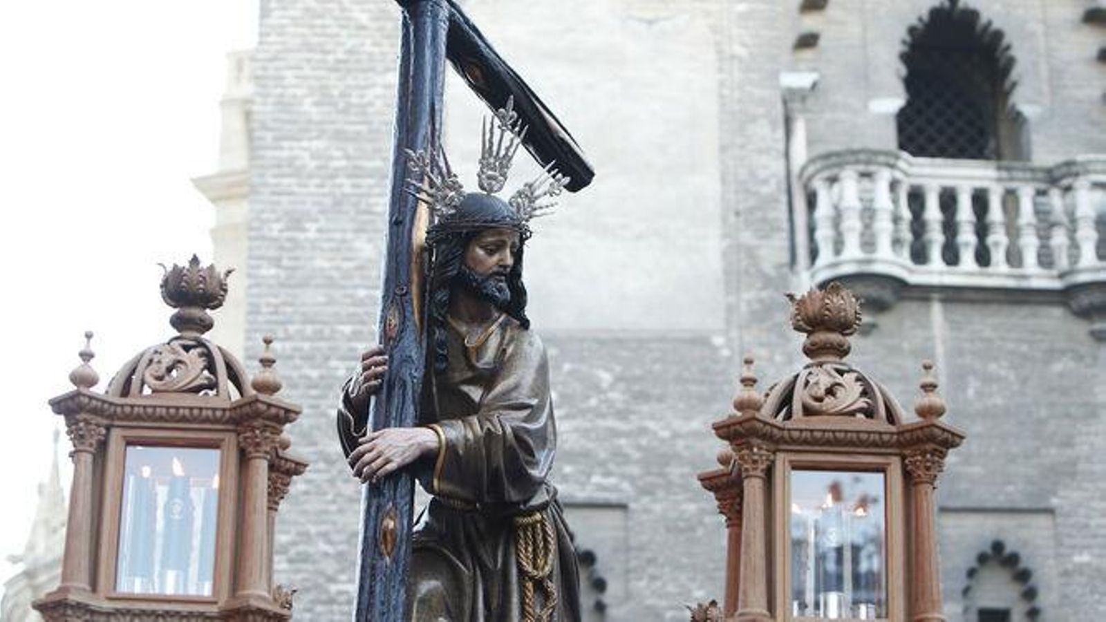 El Cristo de la Corona es una talla del siglo XVI