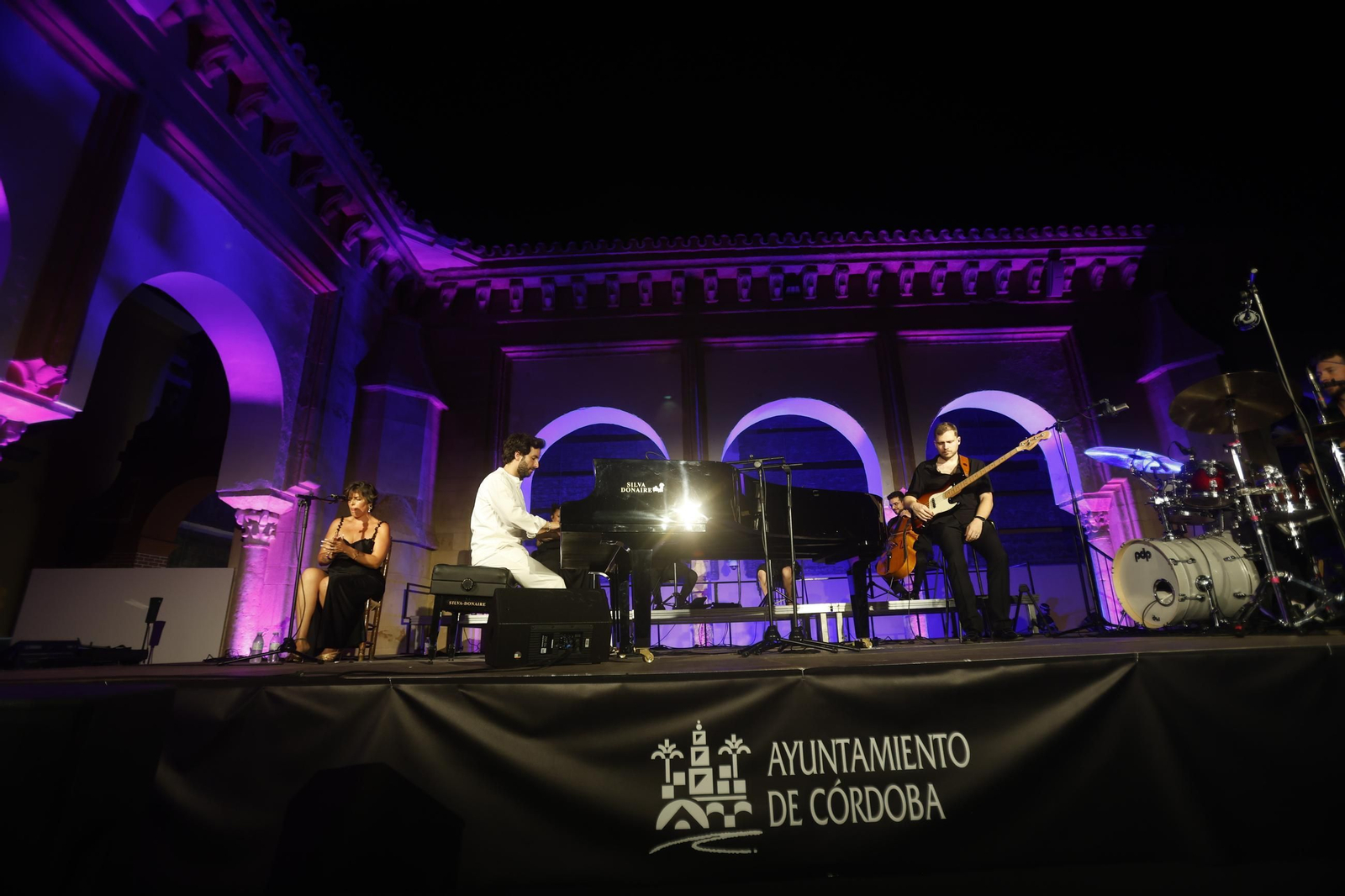 Las mejores imágenes de la Noche Blanca del Flamenco de Córdoba