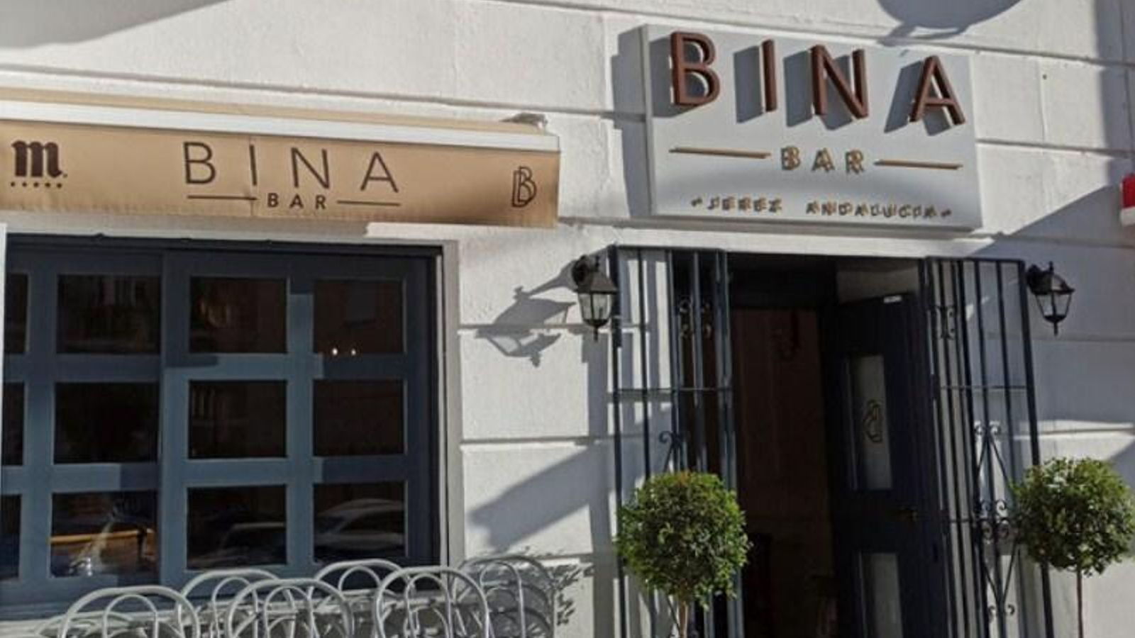 Bina Bar, el nuevo local de cocina andaluza con un guiño moderno en la avenida José Cádiz Salvatierra.. Bina Bar, el nuevo local de cocina andaluza con un guiño moderno en la avenida José Cádiz Salvatierra..