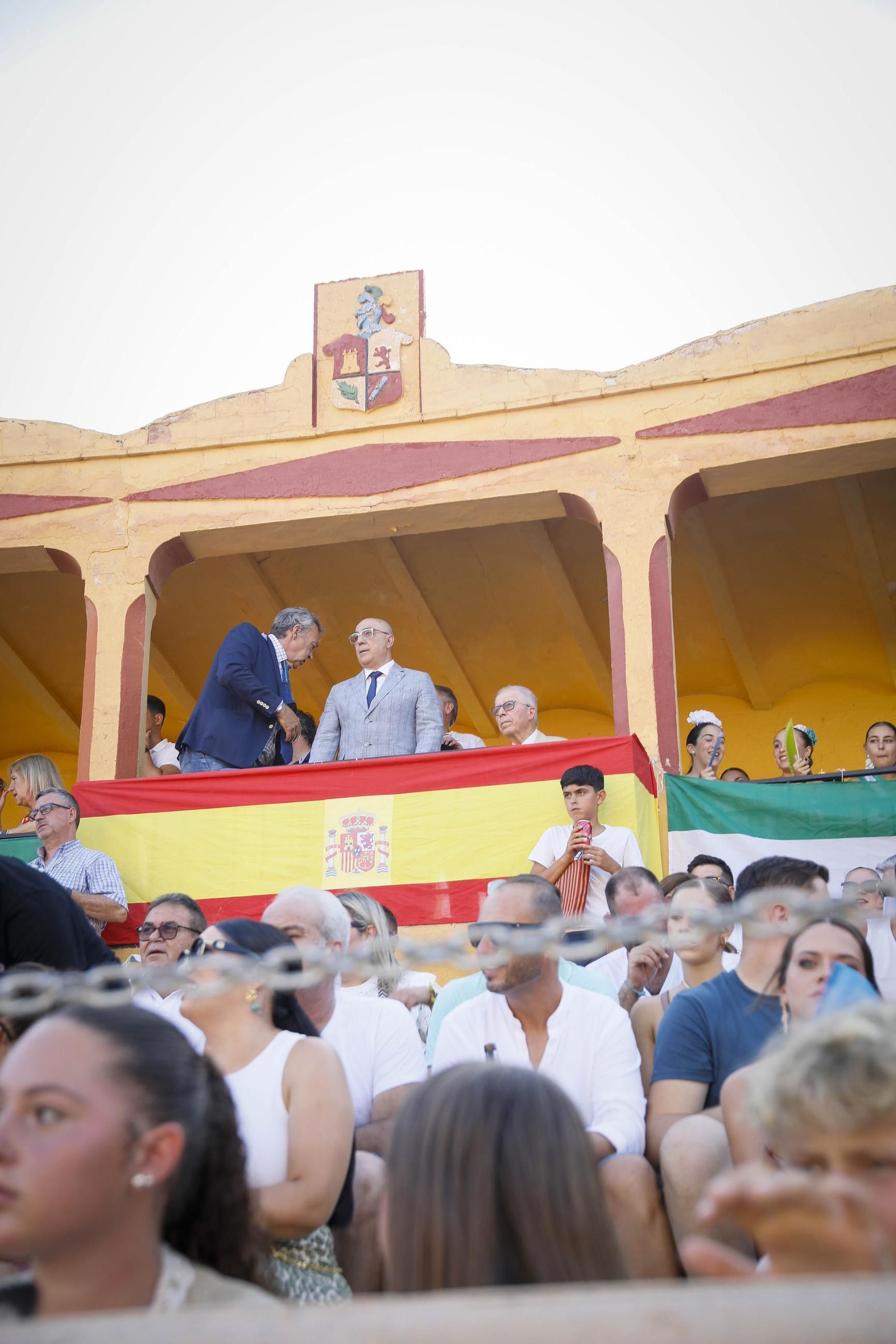 Corrida de toros Berja con un toro indultado, en imágenes