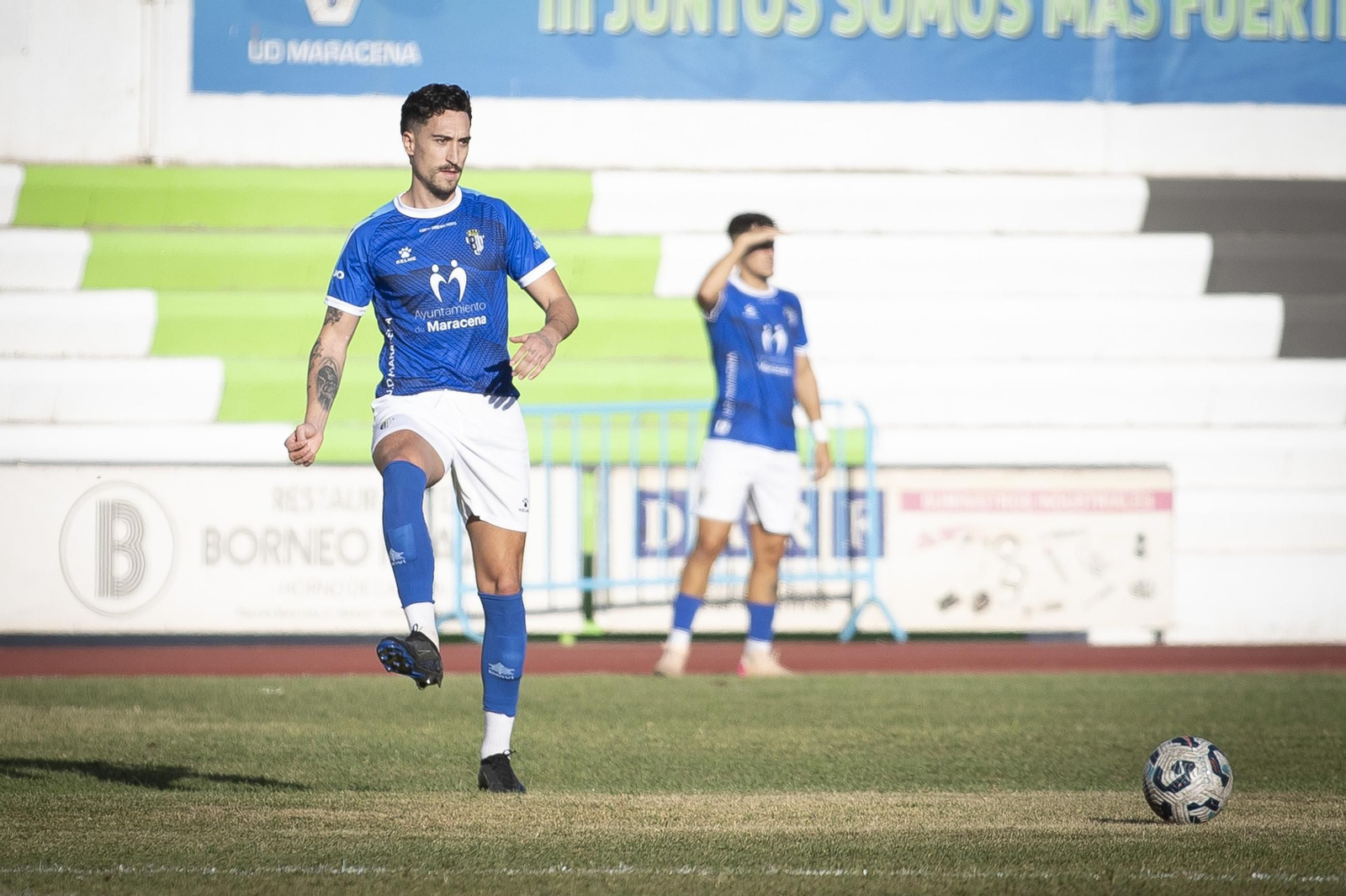Ataque del Maracena en un partido de esta temporada