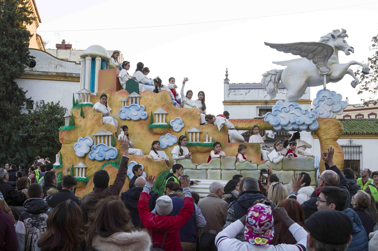La Cabalgata de Reyes Magos de Sevilla, en imágenes