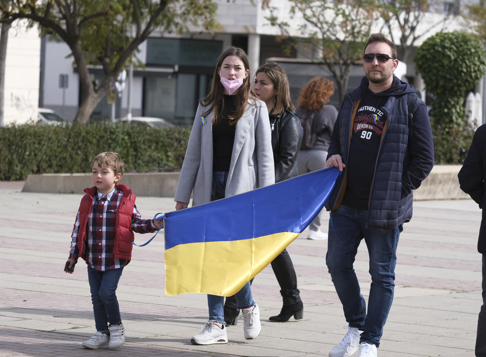 Así ha sido el acto solidario con más de 10.000 globos para formar la bandera de Ucrania en Córdoba