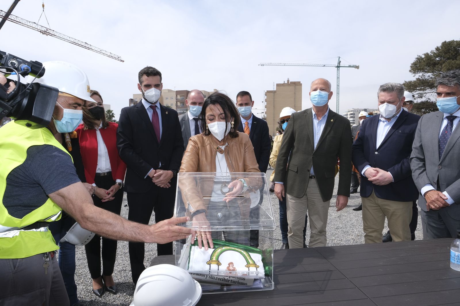 Fotogalería colocación primera piedra Conservatorio Profesional de Danza 'Kina Jiménez' de Almería