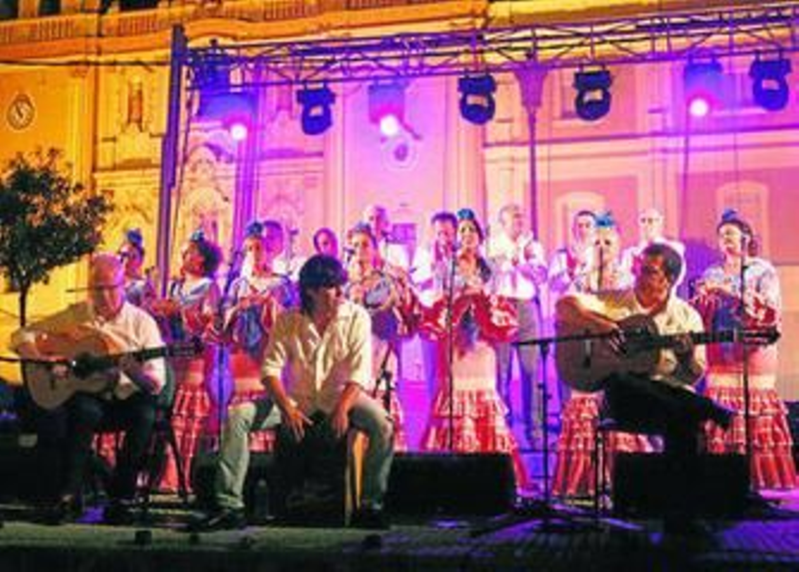 Actuación del Coro de Huelva anoche, en La Merced.