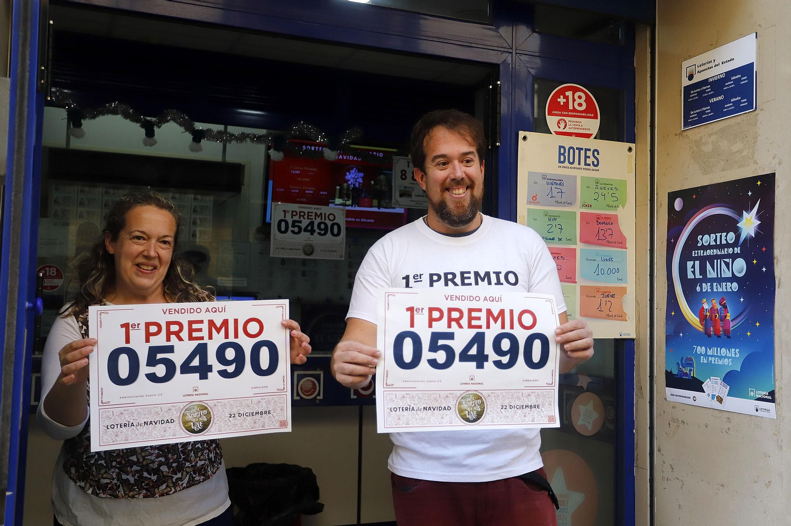 Las mejores imágenes del Gordo de la Lotería en Gibraleón