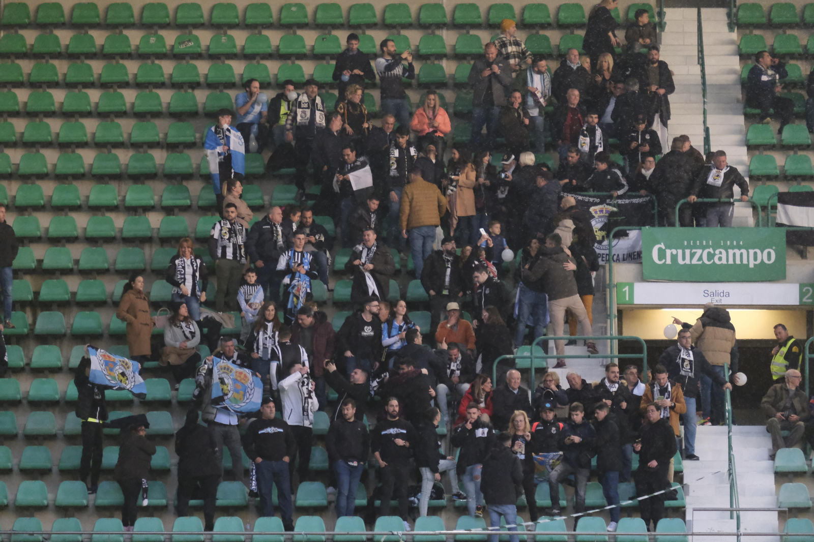 Las fotos del ambiente del Córdoba-Balona en el Nuevo Arcángel (0-1)
