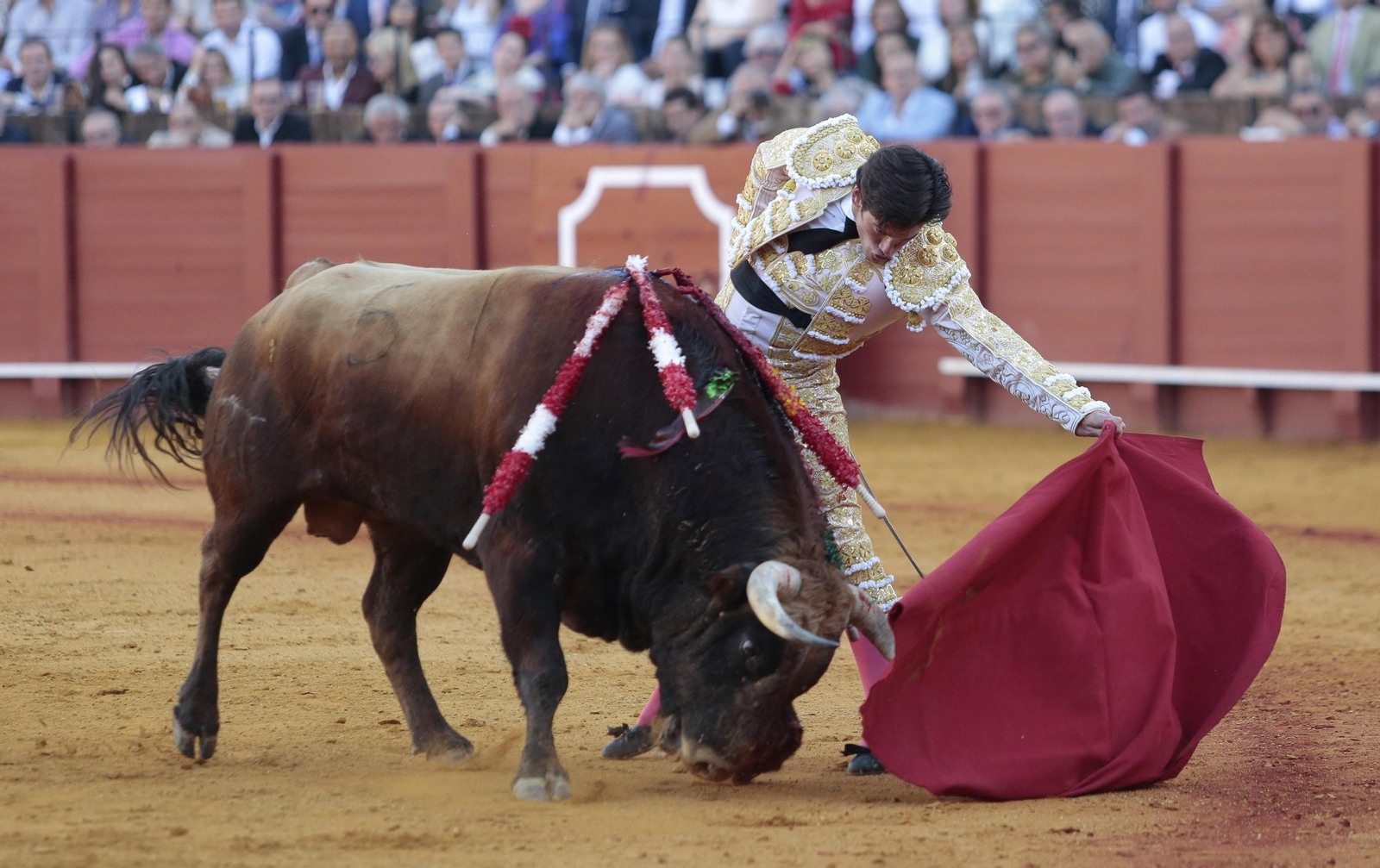 La décima de abono en la Real Maestranza de Sevilla