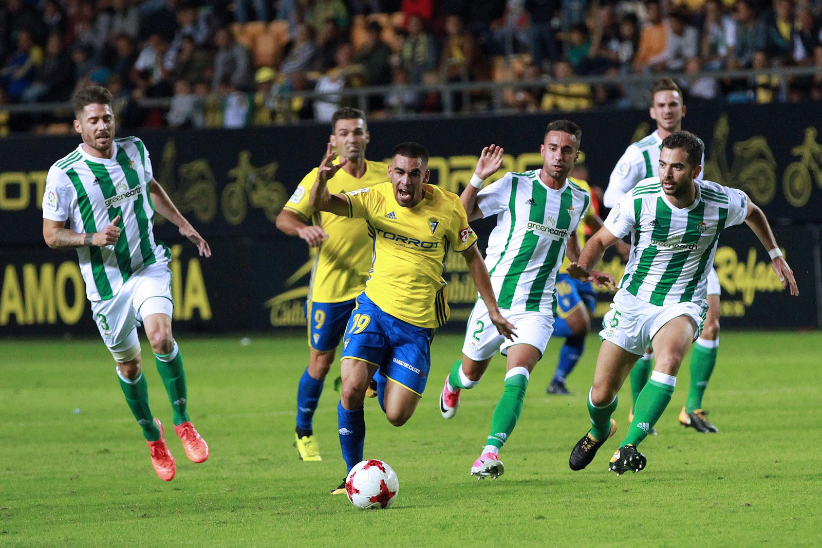 Las imágenes del Cádiz-Betis de Copa