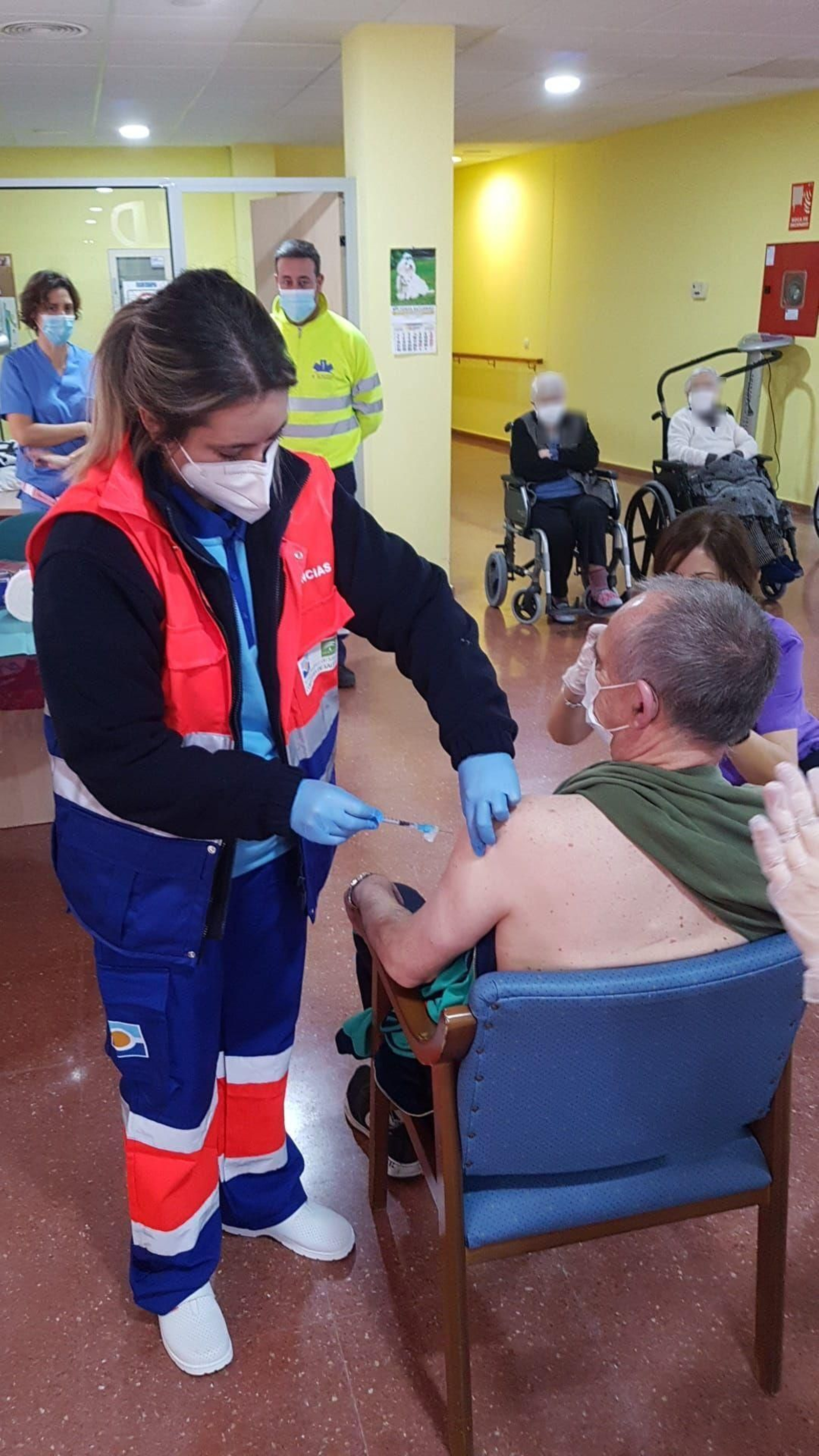 La campaña de vacunación en las residencias de mayores de la provincia.