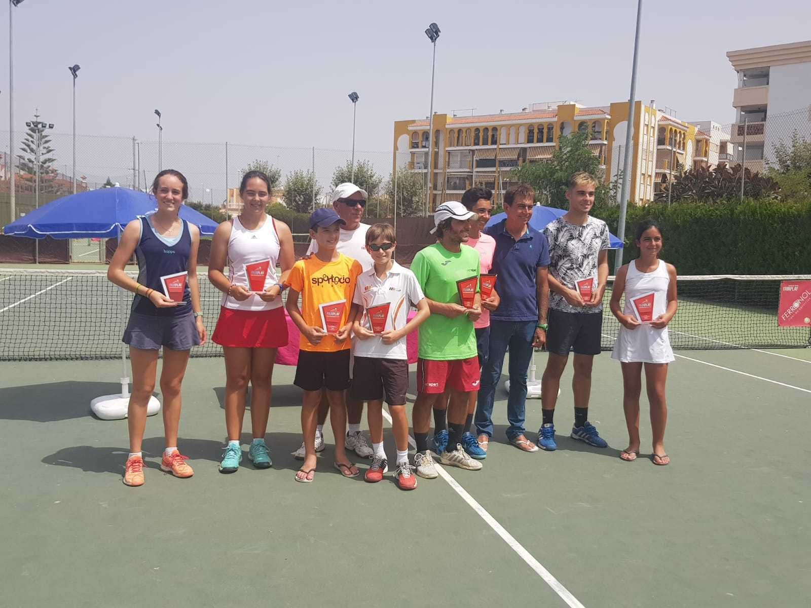 Vencedores del torneo.