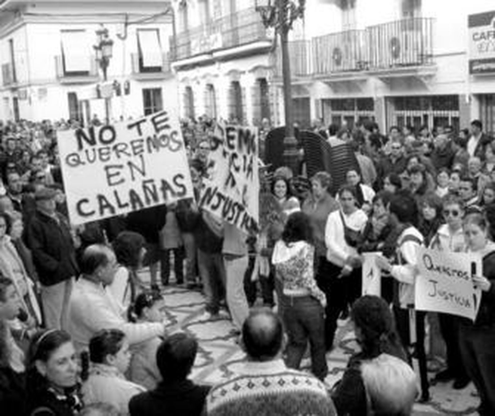 El pueblo se solidarizó con la familia Cuaresma desde el principio.